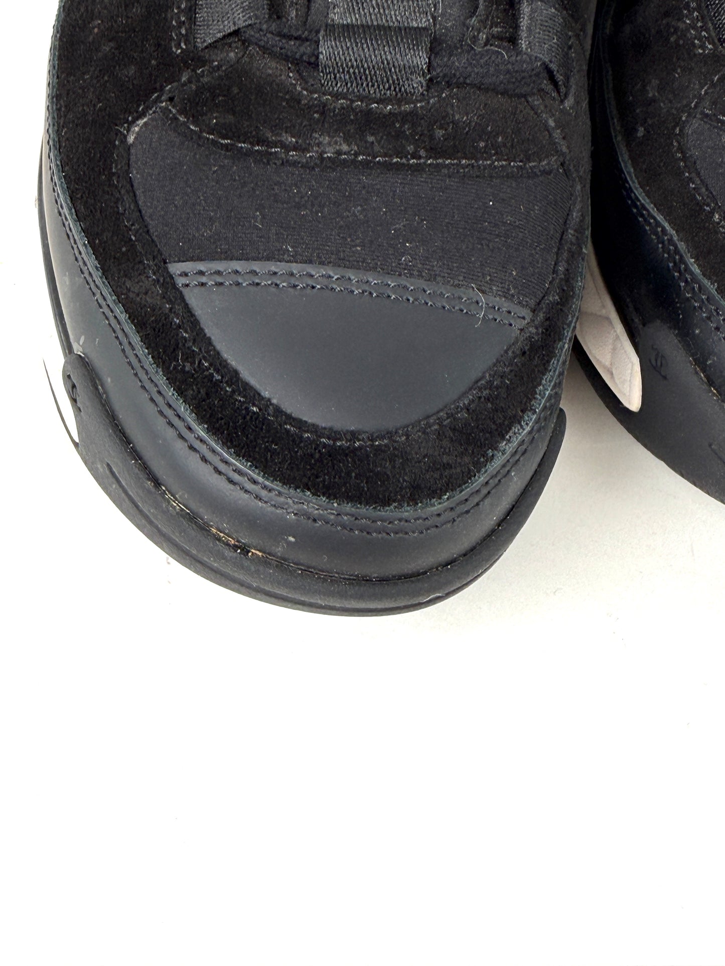 CHANEL Suede Calfskin Perforated Mixed Fibers CC Black Sneakers 37