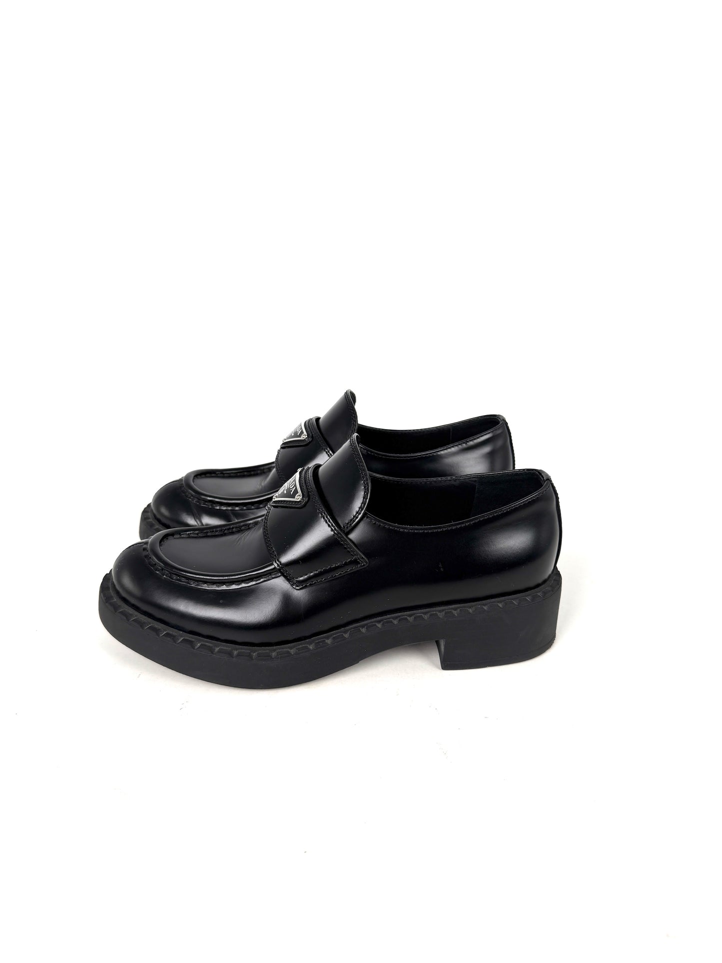 PRADA Metal Enameled Triangle Leather Platform Loafers Black Shoes 38, 8