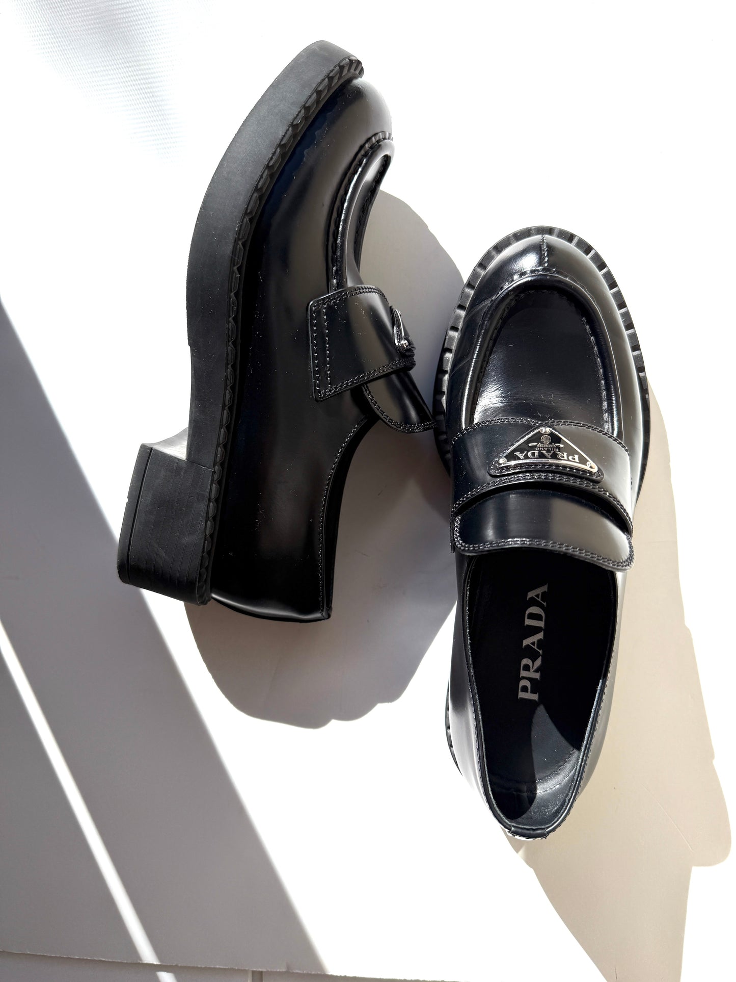 PRADA Metal Enameled Triangle Leather Platform Loafers Black Shoes 38, 8