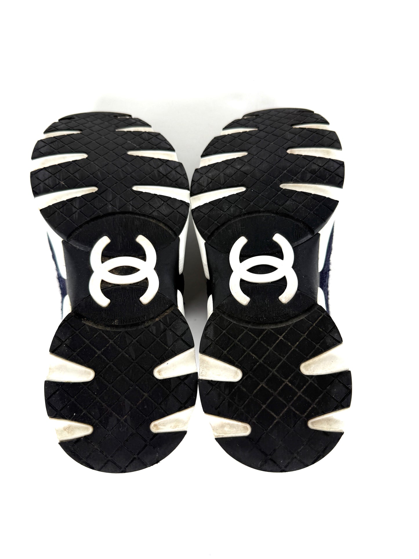 CHANEL 24A Navy Blue Black Tweed Sneakers 37, 6