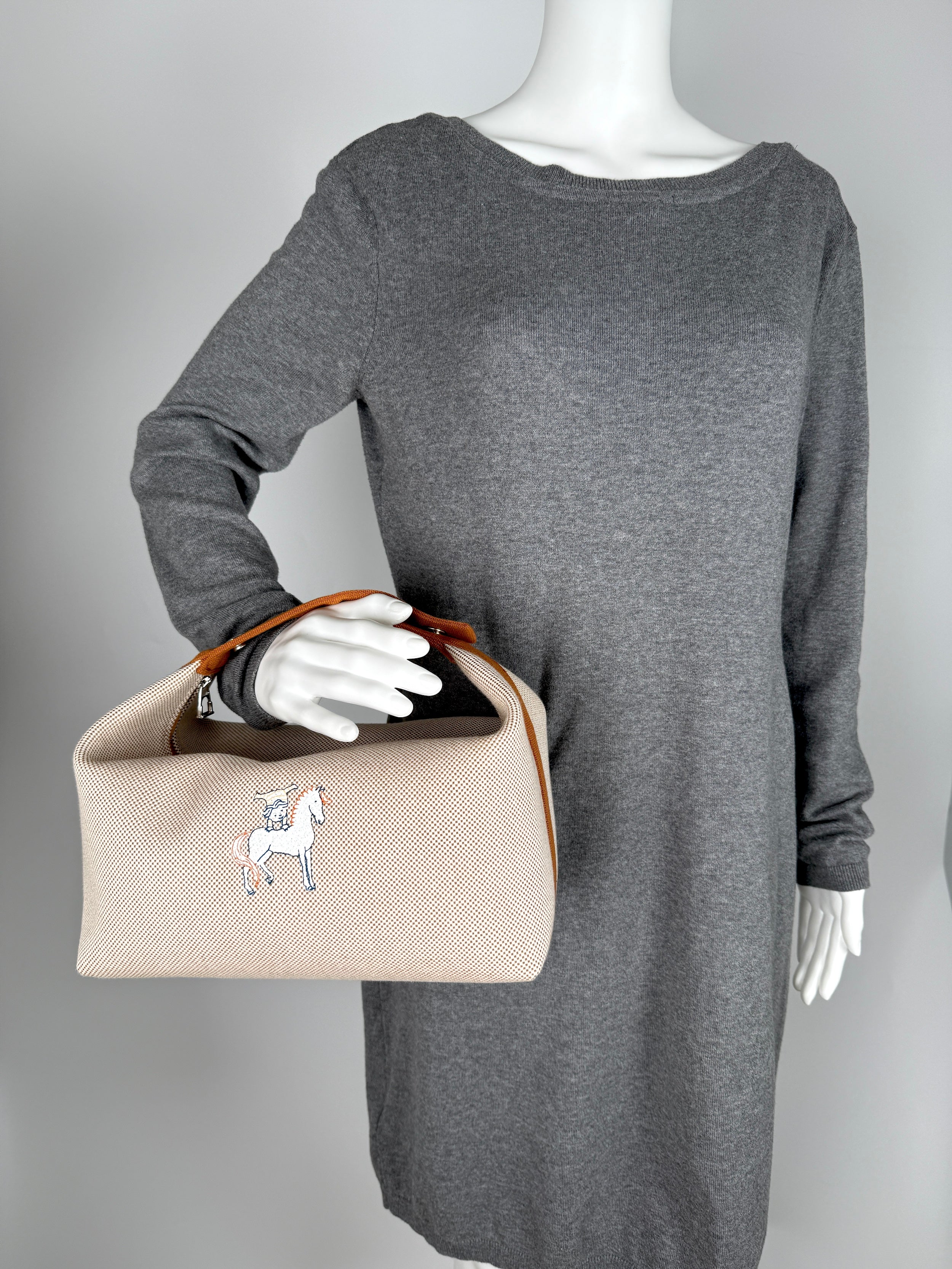 HERMES Bride a Brac Cabriole Case Large GM Biscuit Top