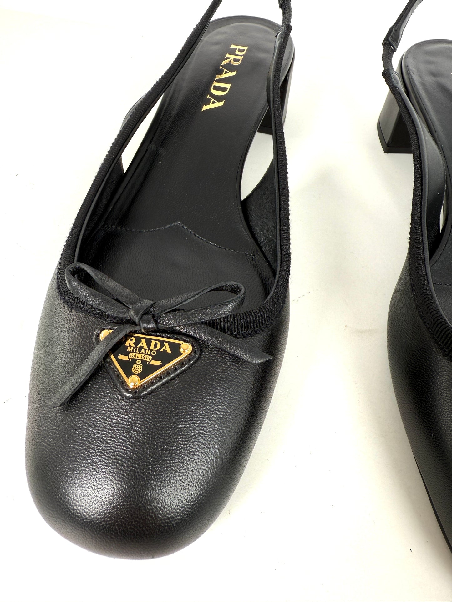 PRADA Triangle Logo Black Round Toe Slingback Bow Pumps Heels 39, 8.5