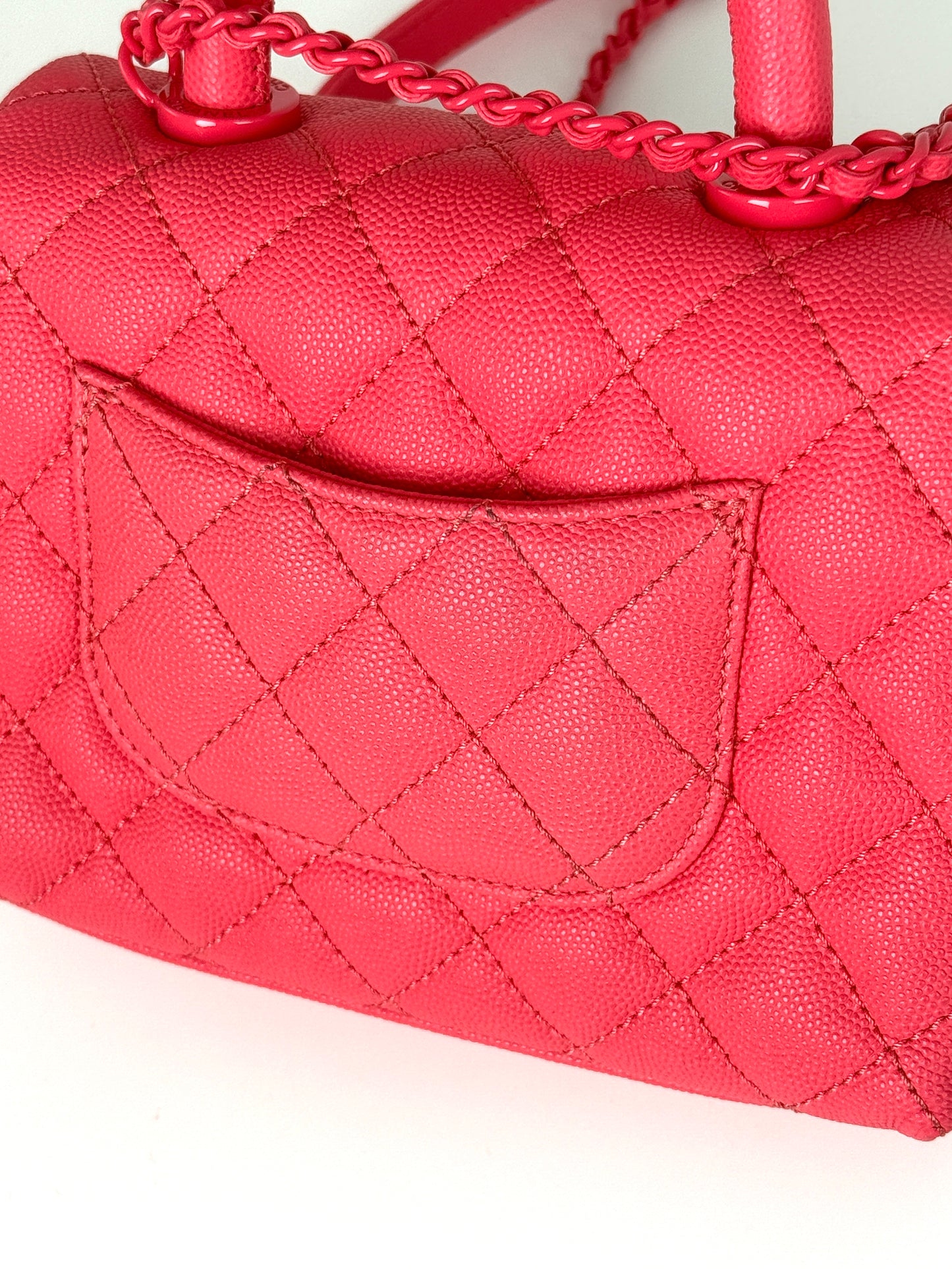 CHANEL Coco Handle Incognito Monochrome Extra Mini Pink Quilted Caviar Flap Crossbody Bag