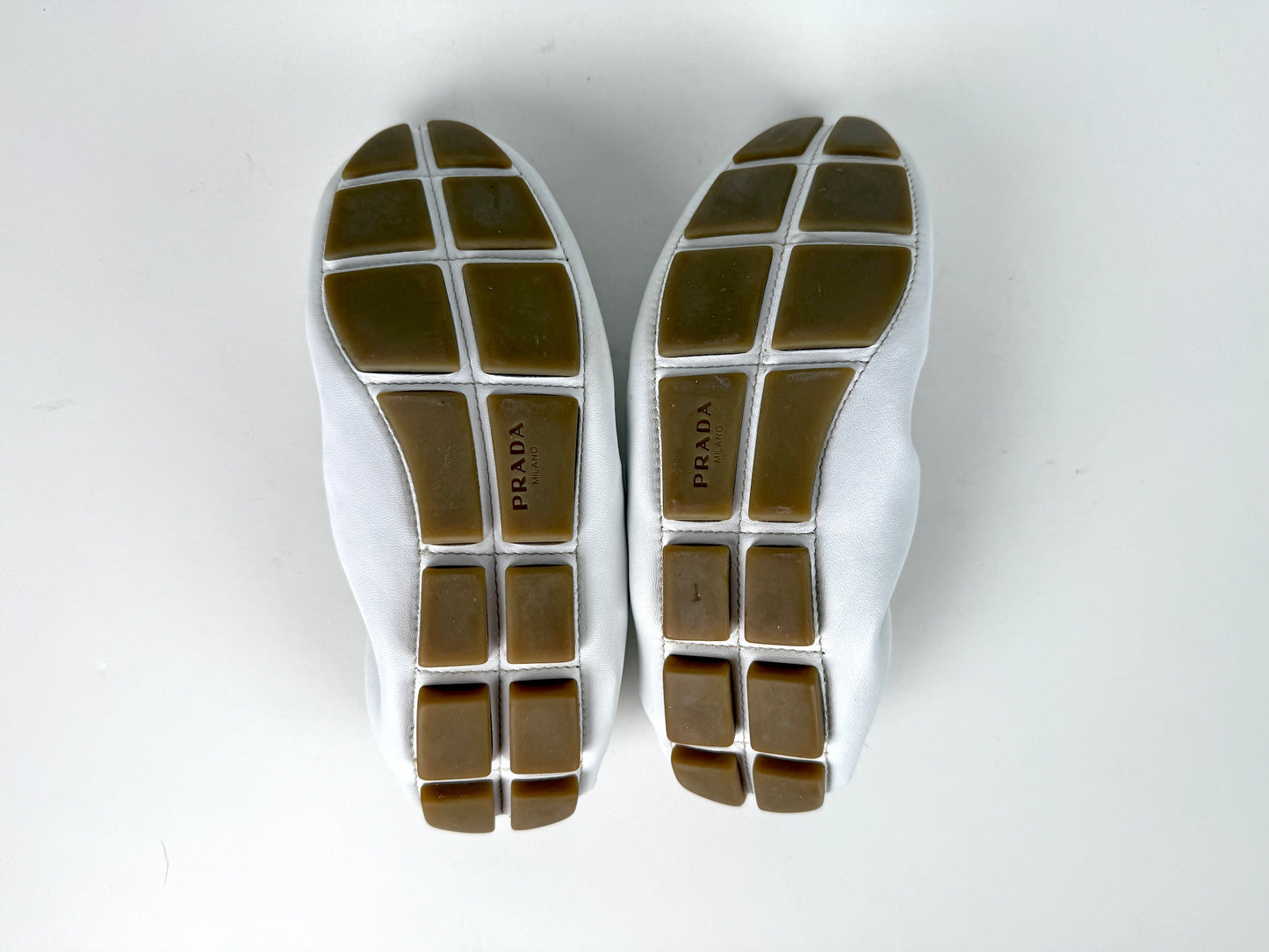 Prada White Leather Drivers Flats Shoes 39.5 9.5