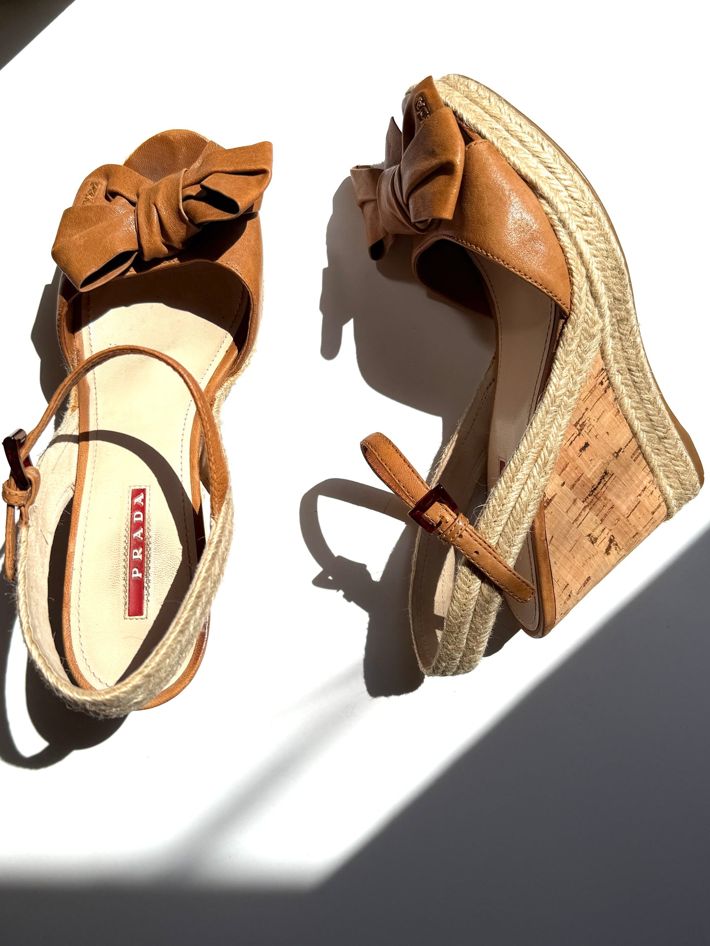 PRADA Beige Bow Leather Raffia Platform Wedge Sandals Heels 39 9