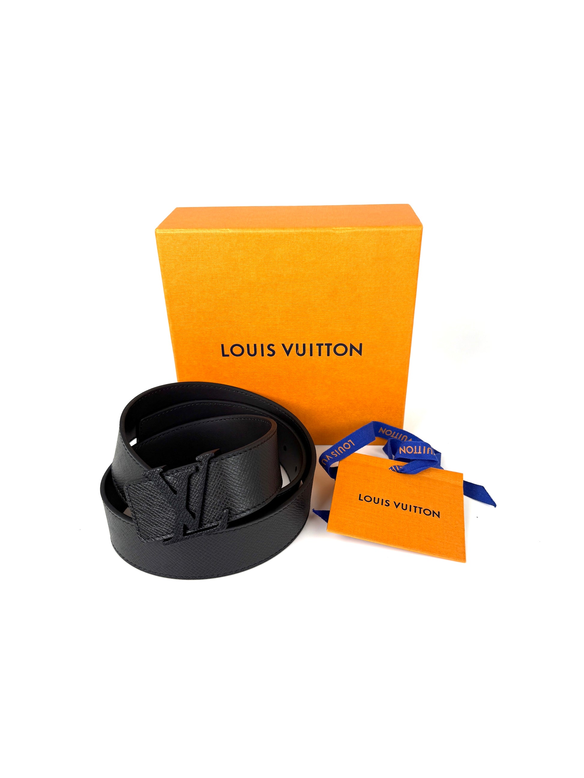 LOUIS VUITTON Initiales Black Monochrome Taiga Leather Belt 85, 34