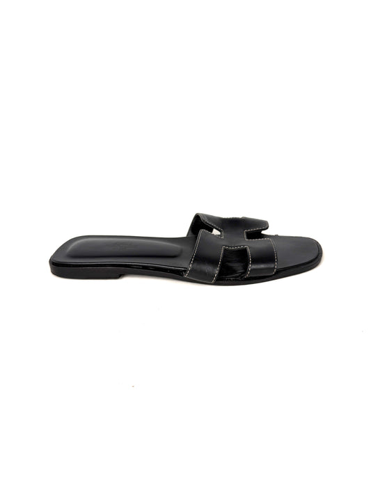 Hermes Vintage Oran Black  Leather Slip on Slide Sandals 37, 6.5