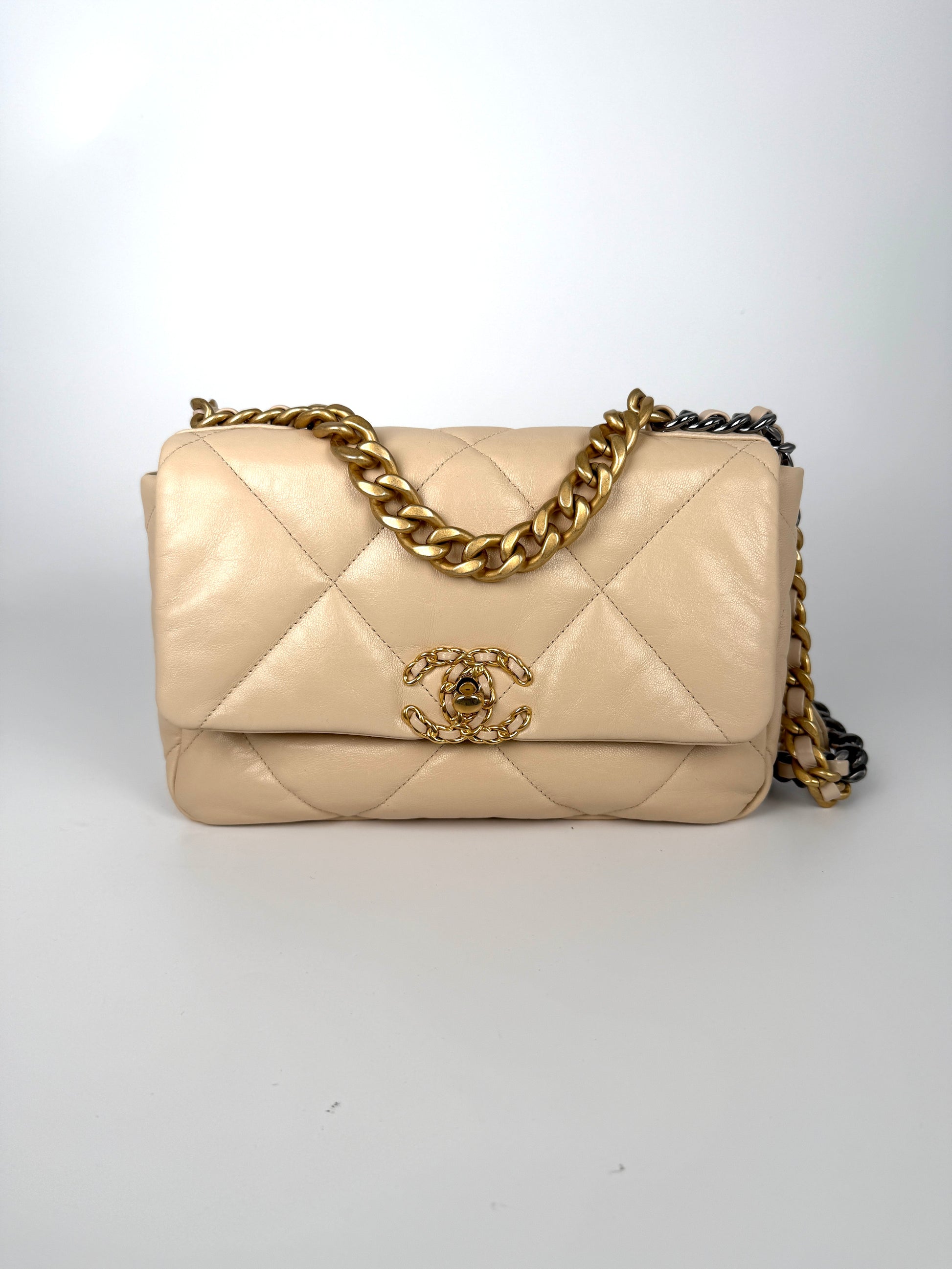 CHANEL 19 2020 Medium Beige Goatskin Gold Hardware Flap Bag