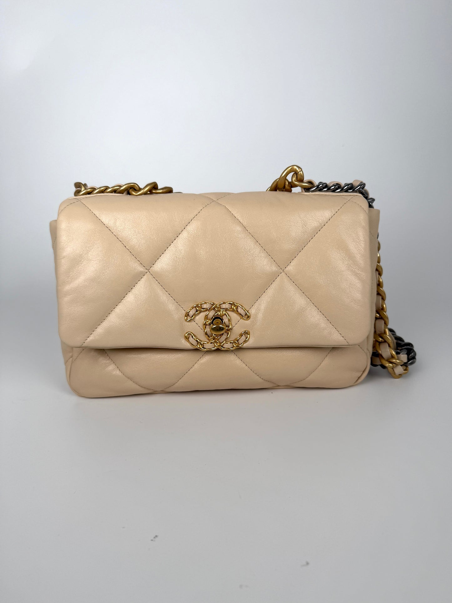 CHANEL 19 2020 Medium Beige Goatskin Gold Hardware Flap Bag