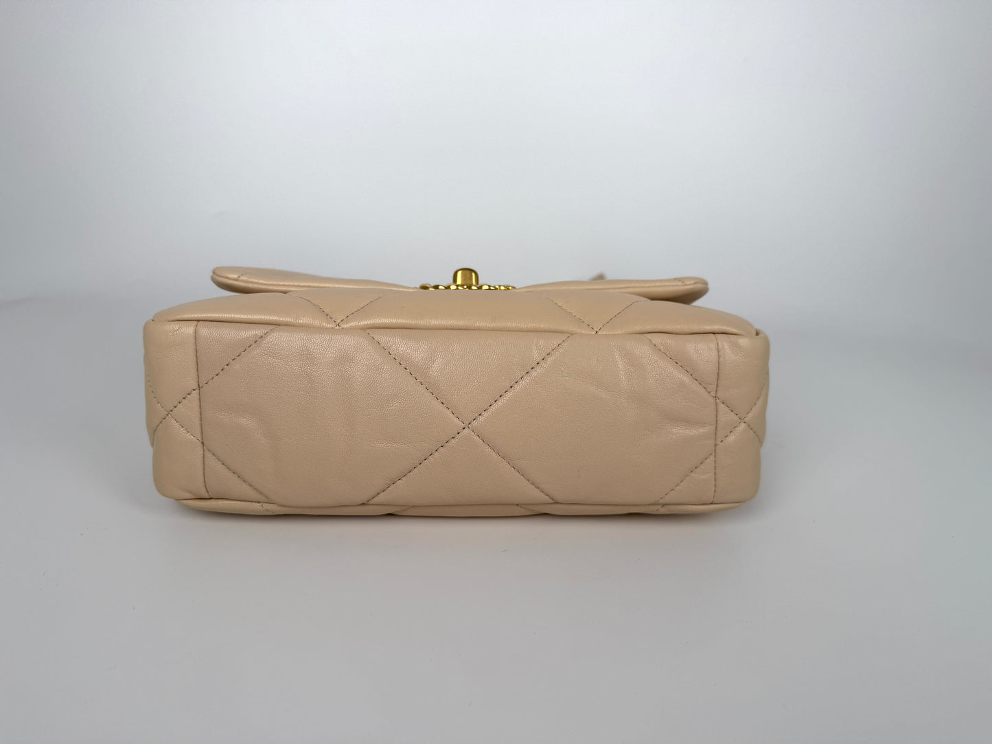 CHANEL 19 2020 Medium Beige Goatskin Gold Hardware Flap Bag