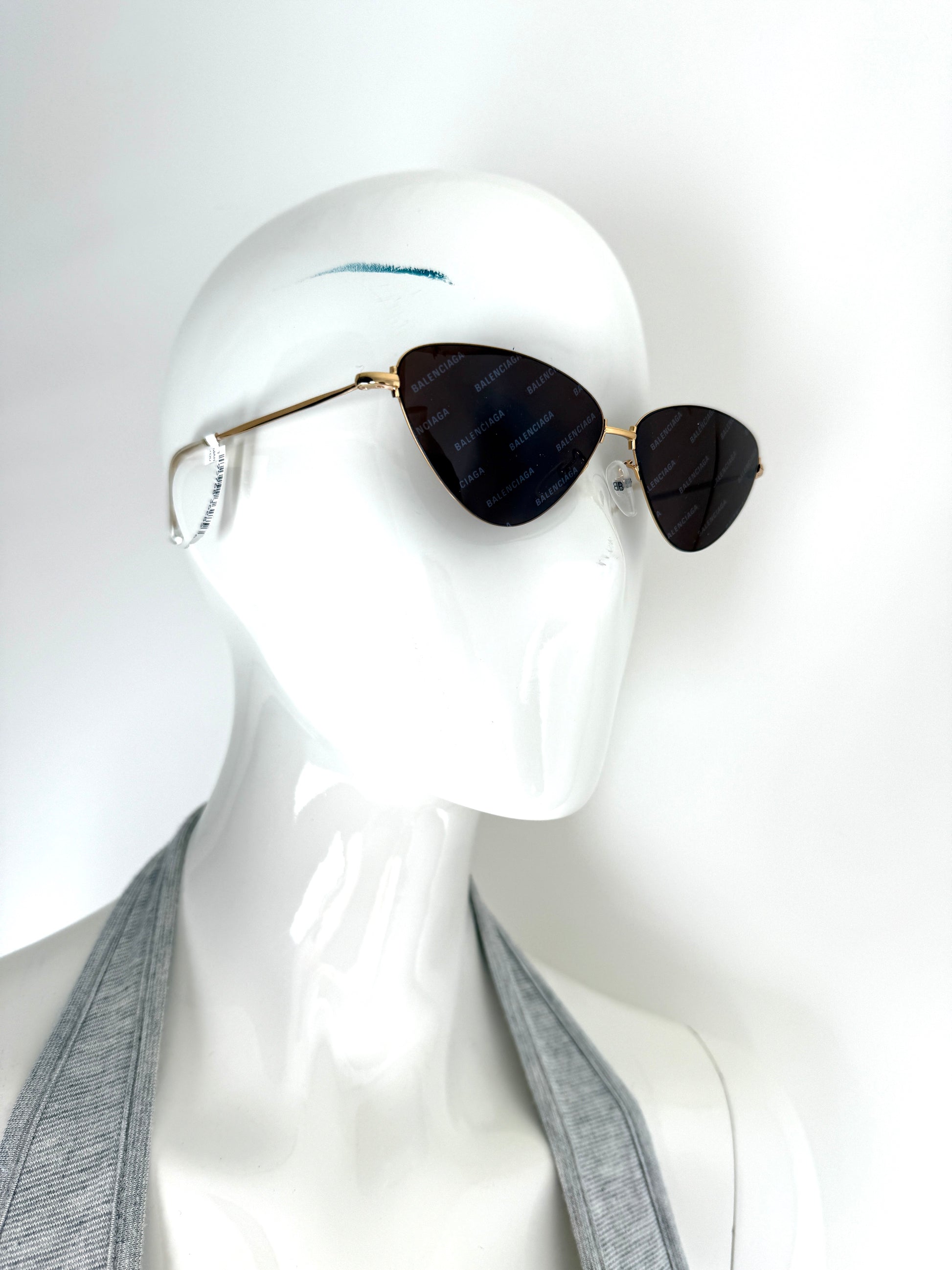 BALMAIN BB0015S Metal Cat Eye Gold Tone Sunglasses New 