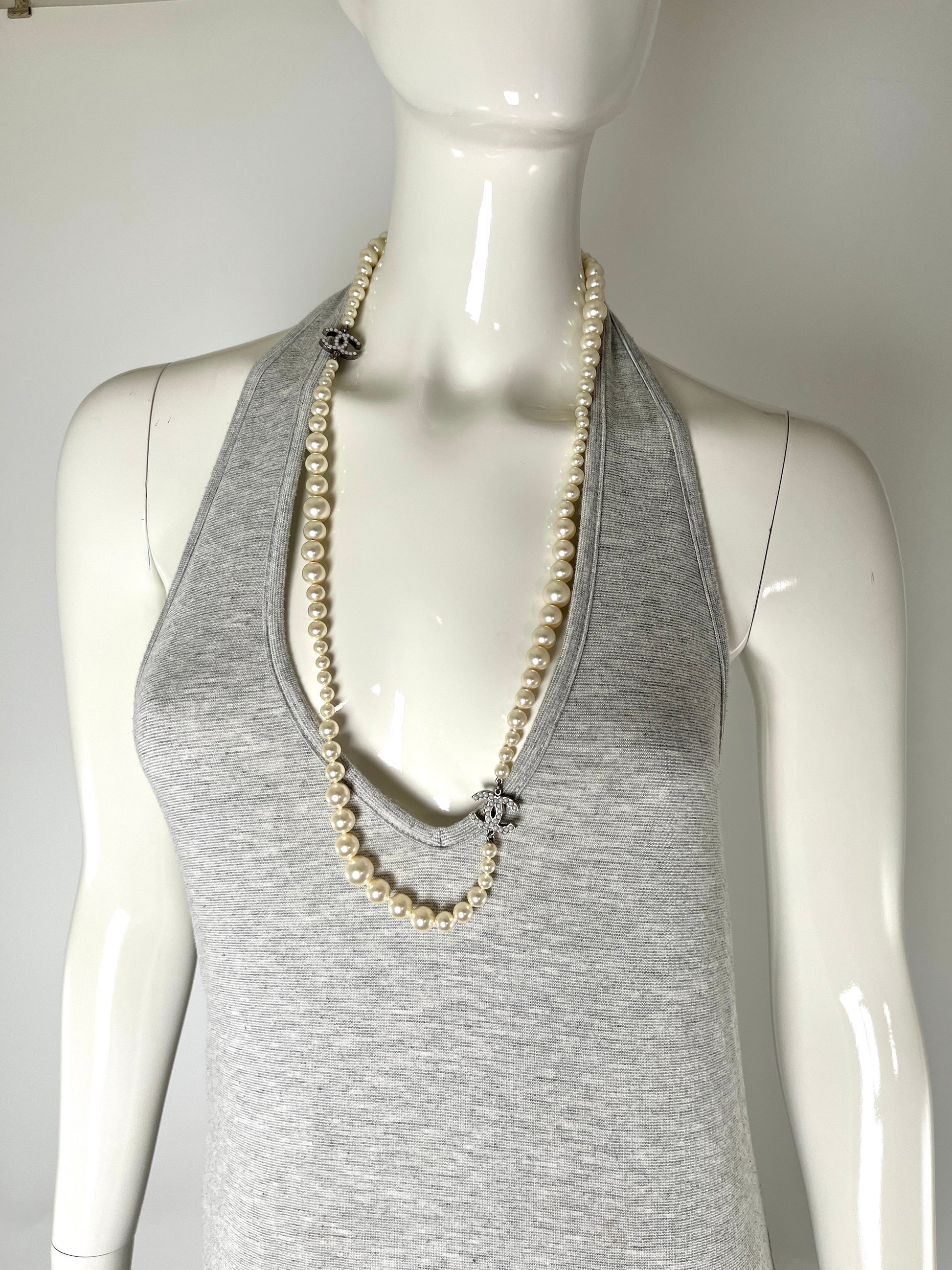 CHANEL Faux Pearl CC Station Long Necklace