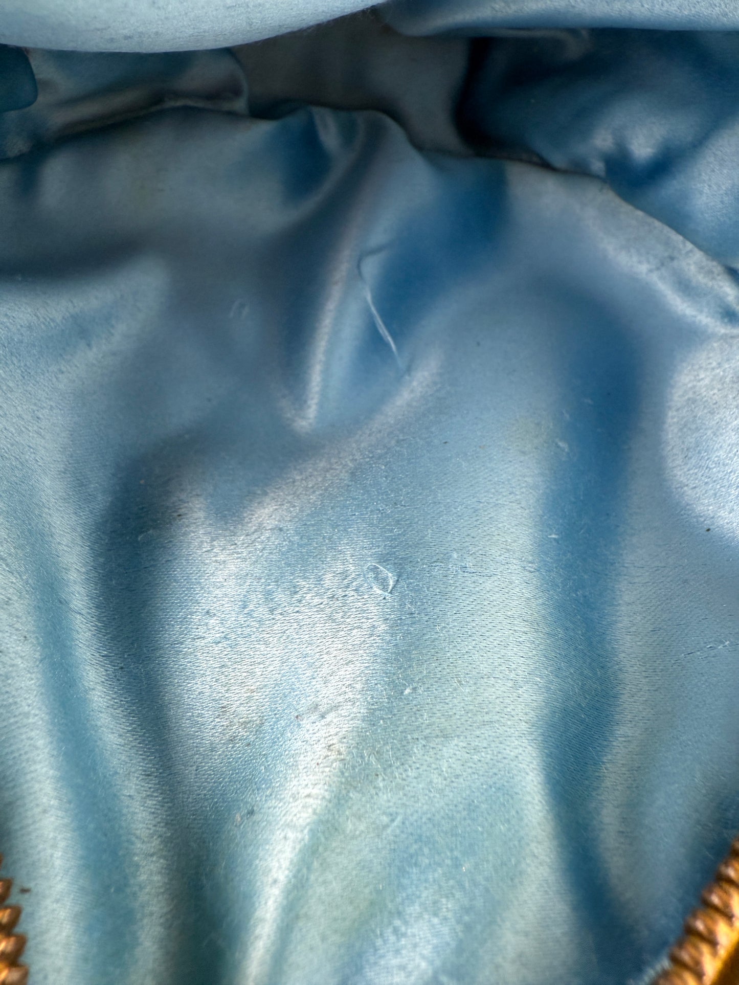 GUCCI Marmont Gold Pink Metallic Circle Crossbody Chain Bag