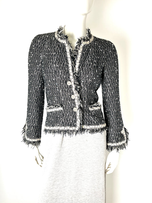 CHANEL Tweed 05A Black White Jacket Cardigan 36 4