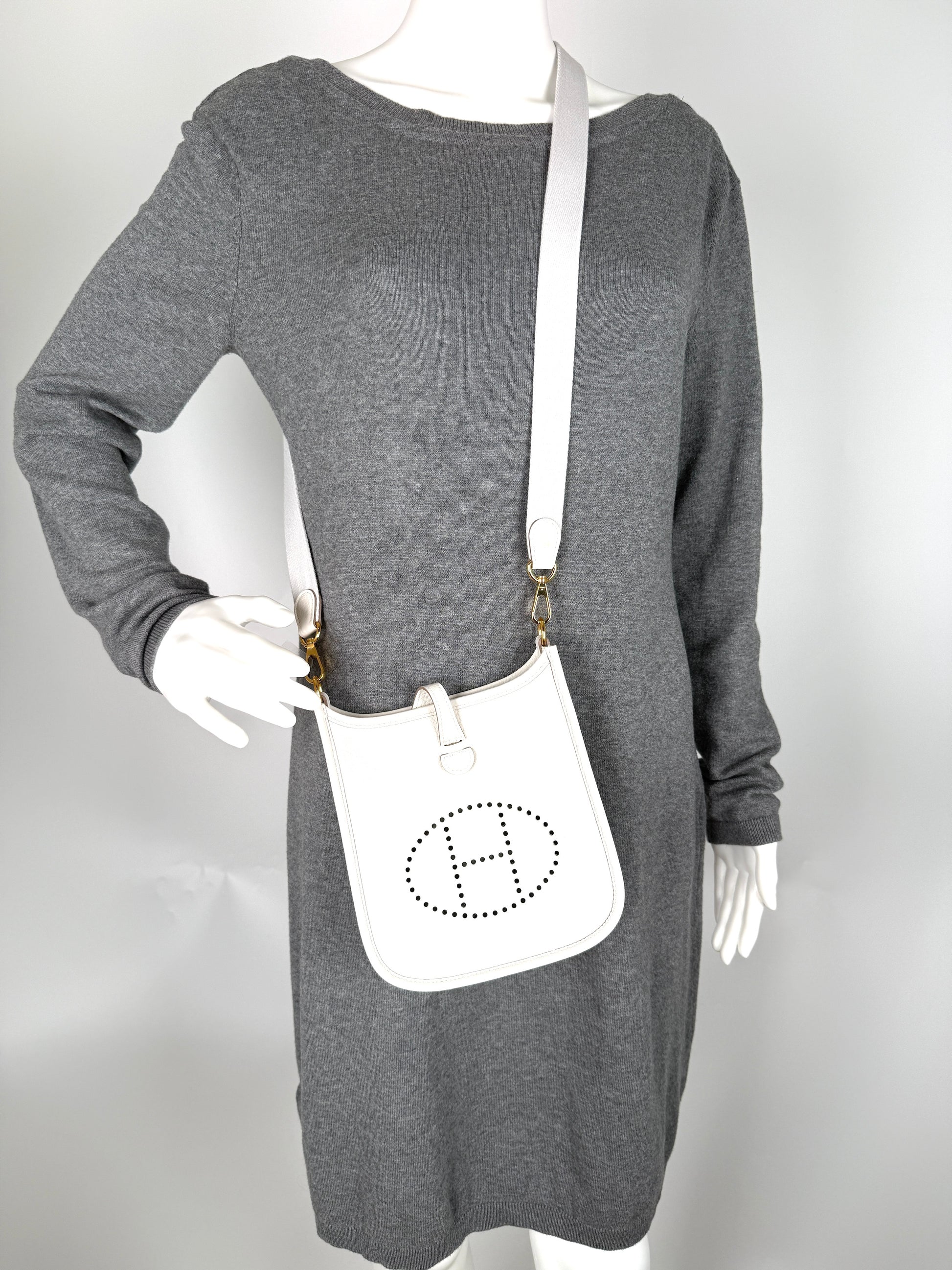 New HERMES Mini Evelyne TPM 16 Gris Pale Leather Crossbody Bag 