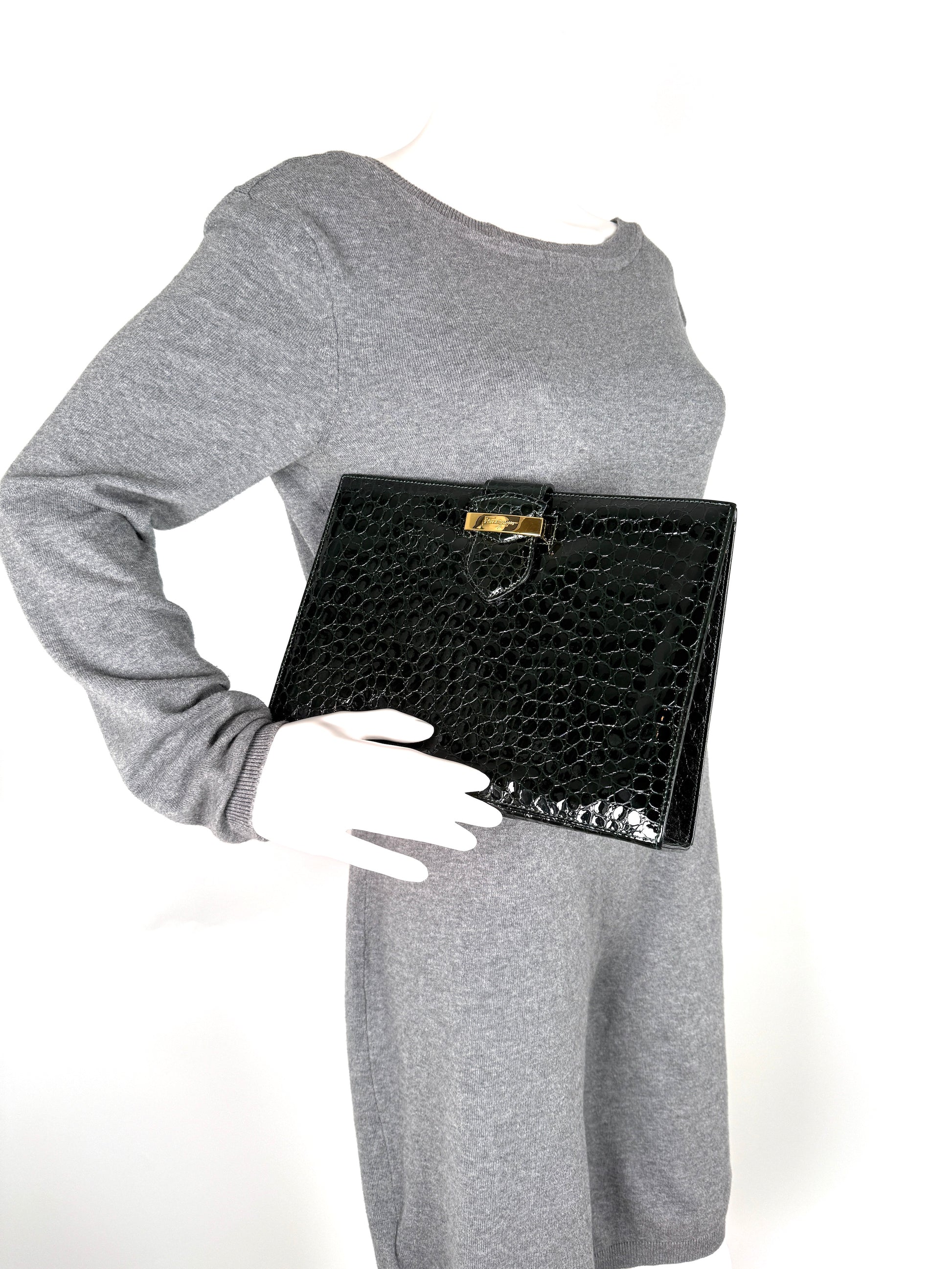 Vintage Salvatore Ferragamo Dark Green Croc Embossed Crossbody Clutch Chain Bag