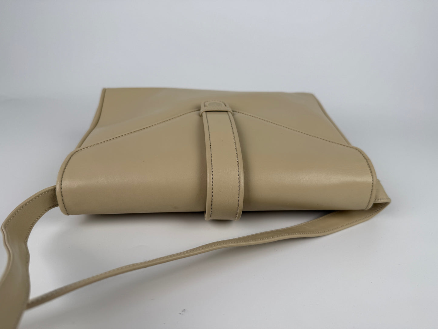 Vintage Salvatore Ferragamo Cream Leather Crossbody Flap Bag
