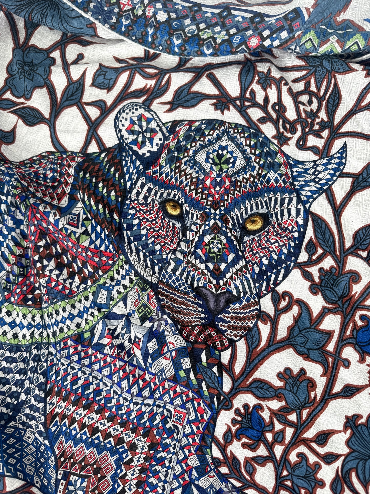 HERMES Le Jaguar Et Le Colibri Gris Chine Bleu Acajou Cashmere 140 Shawl Scarf
