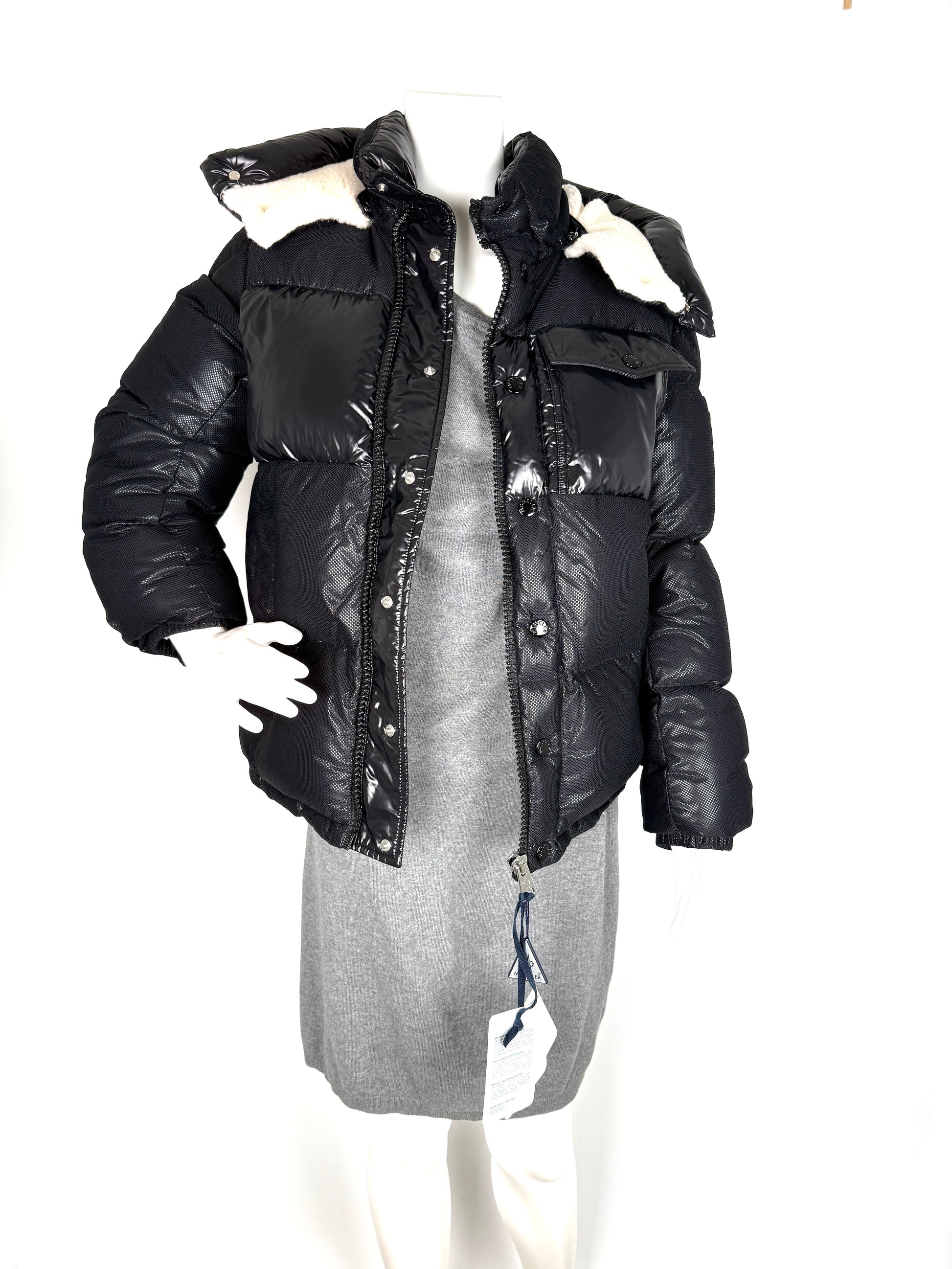 New Moncler Black Down Puffer Demir Giubbotto Hooded Coat