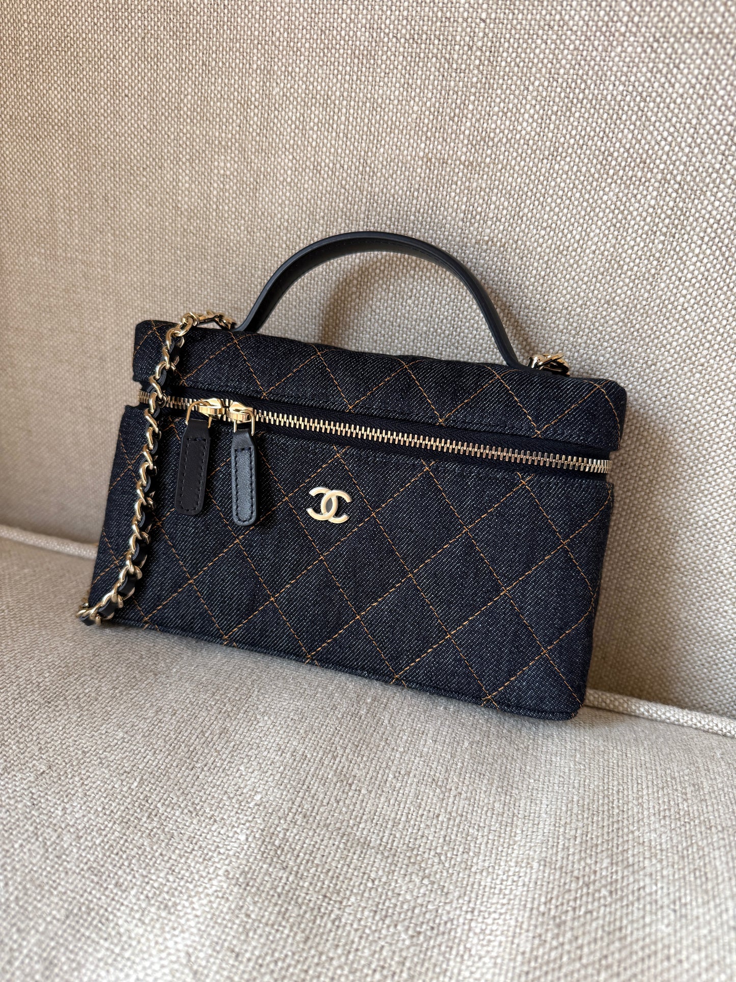 CHANEL Long Classic Vanity Dark Denim Quilted Zip Top Handle Crossbody with Chain Bag New
