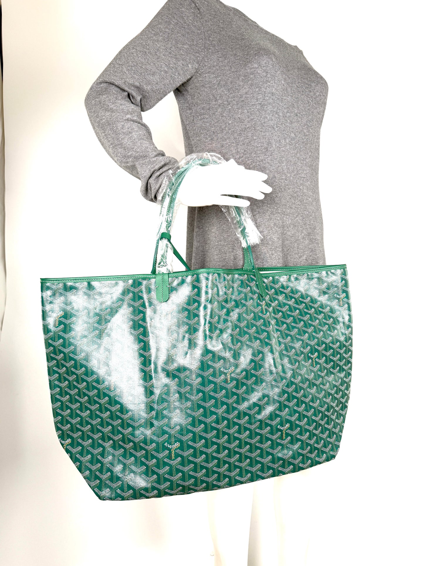 GOYARD Goyardine Saint Louis GM Green Tote Bag with Pouch New