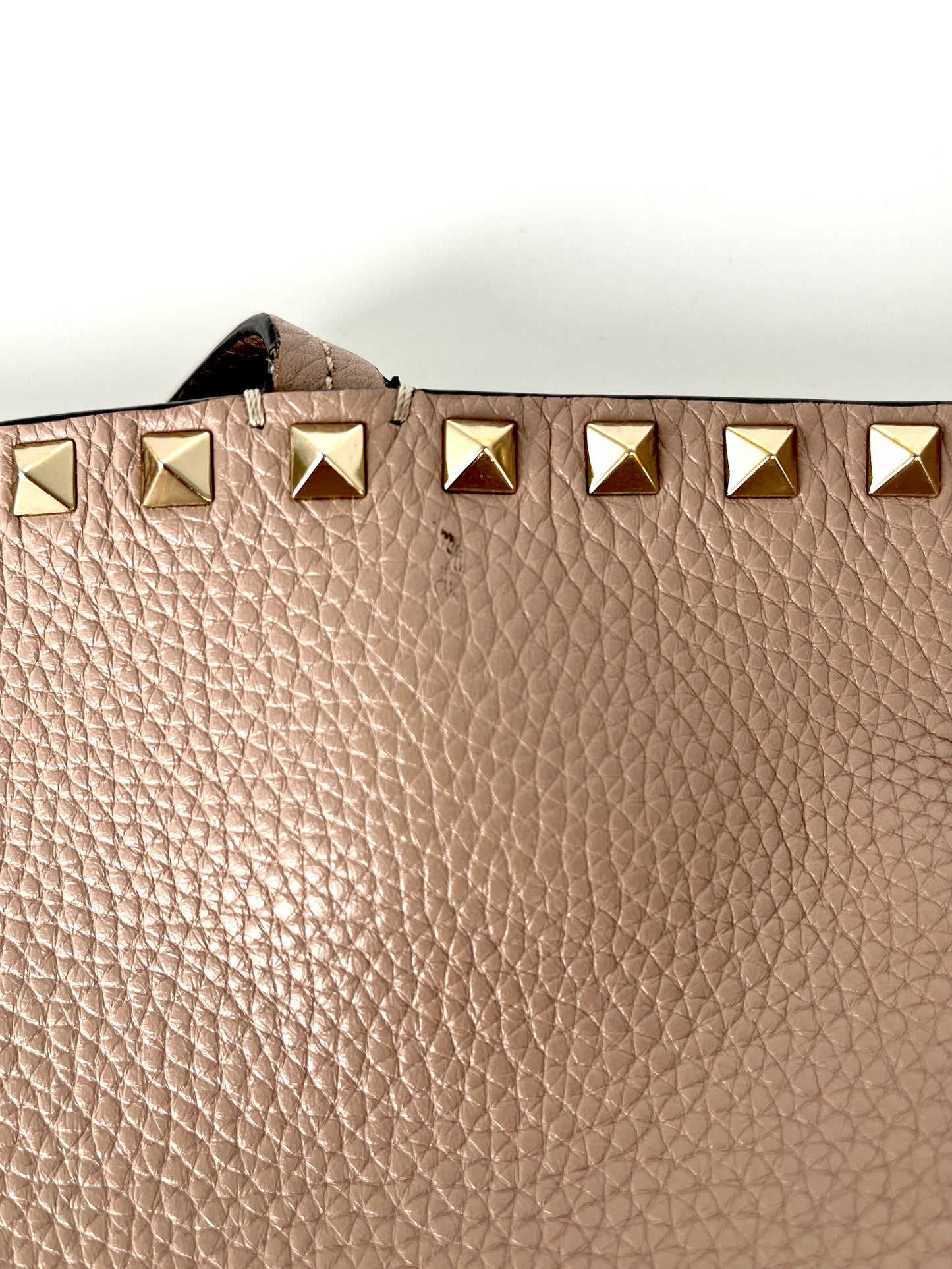 VALENTINO Rockstud Beige Poudre Leather Tote Bag