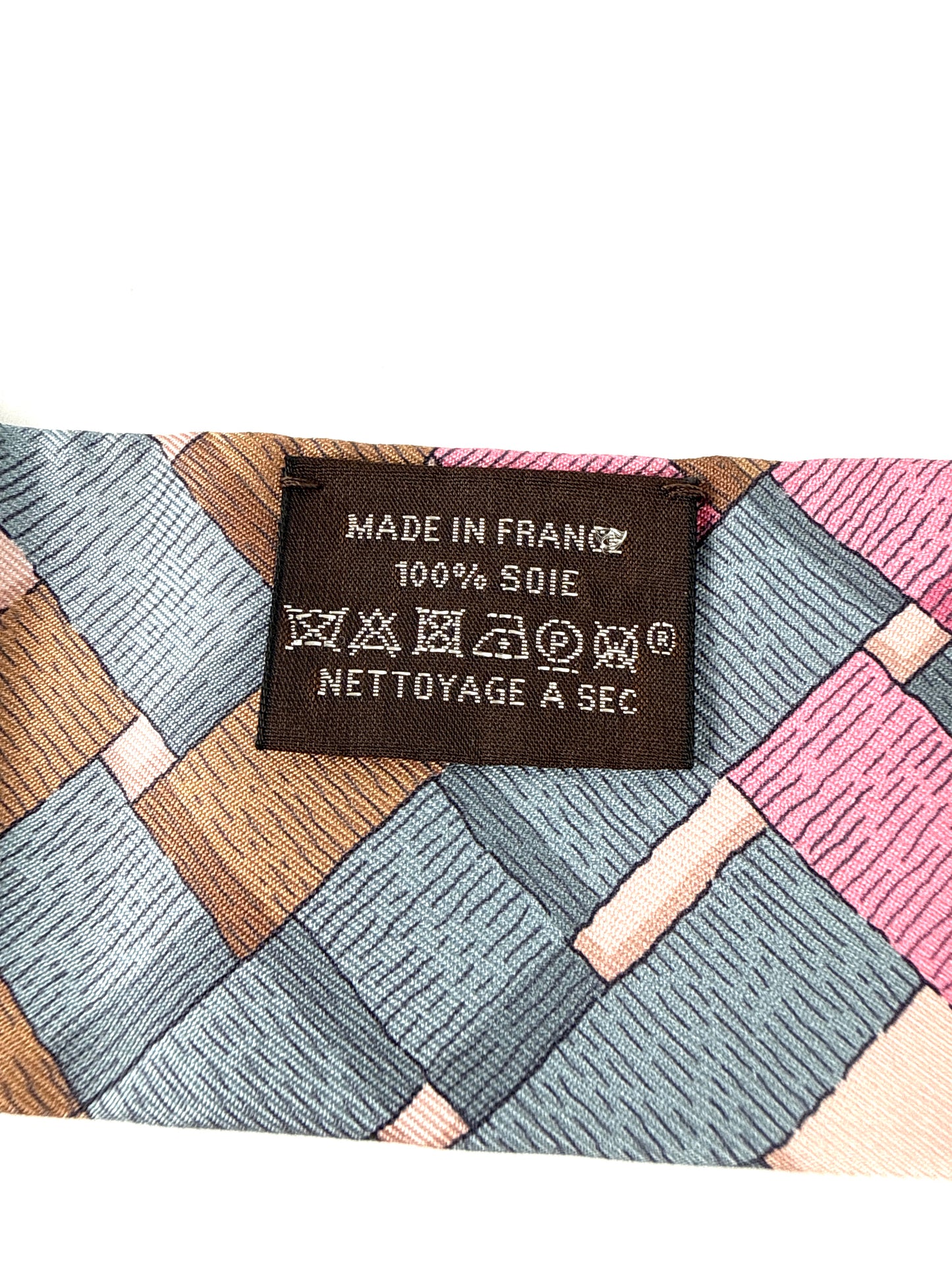Hermes Mors a Jouets Chemise Print Vieux Rose Pink Gris Gray Camel Silk Twilly Scarf