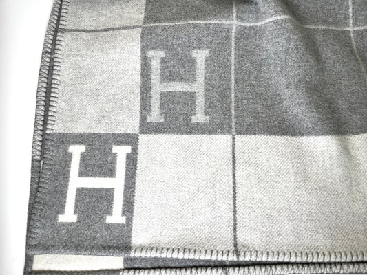 New HERMES Avalon III Gray Ecru Wool Cashmere Throw Blanket