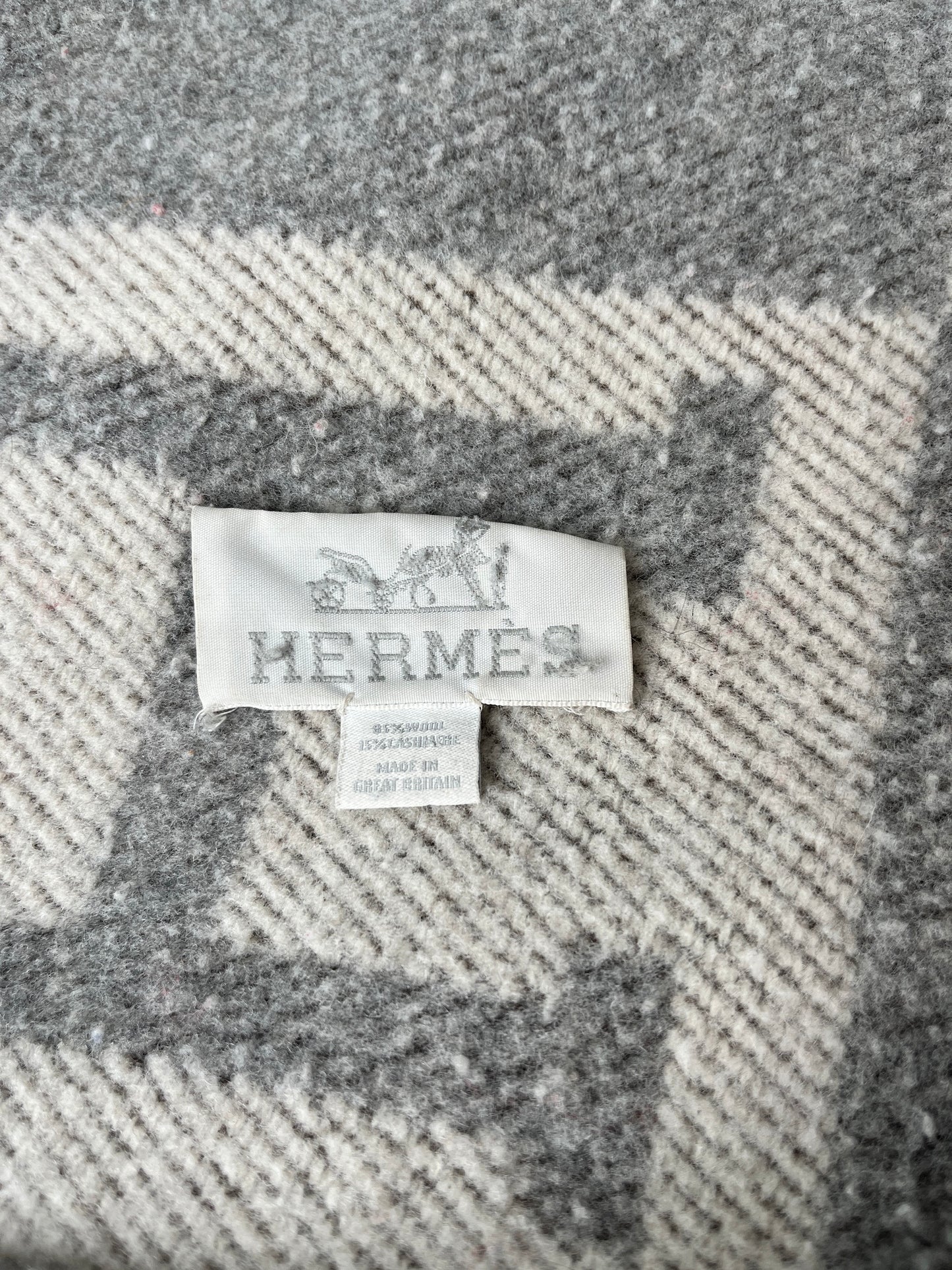 HERMES Avalon Gray Ecru Wool Cashmere Throw Blanket