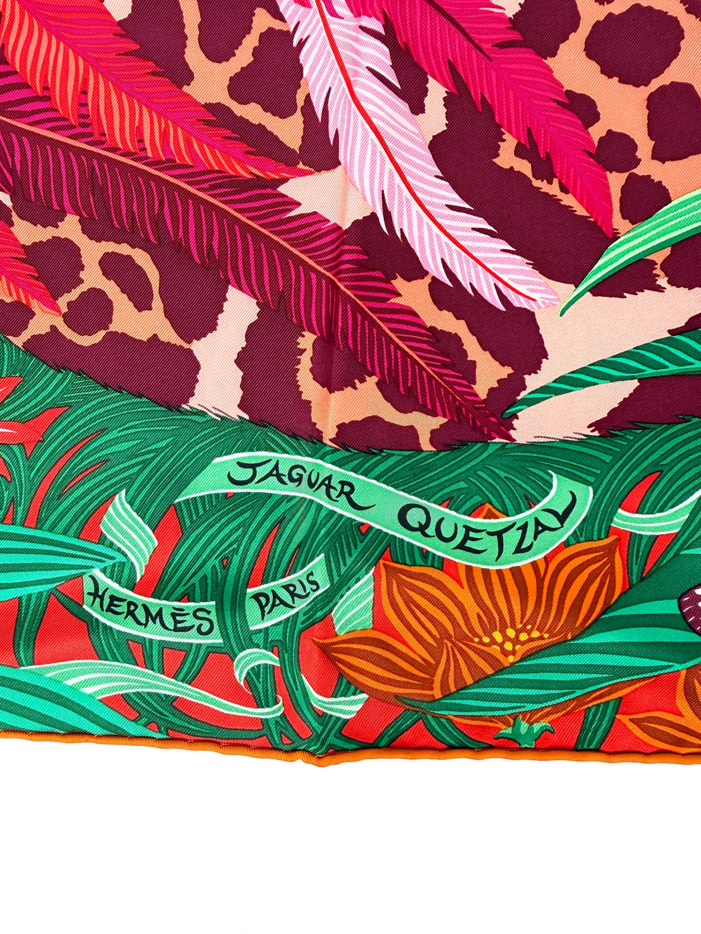 HERMES Jaguar Quetzal Square 90 cm Green Fuchsia Bordeaux Silk Scarf