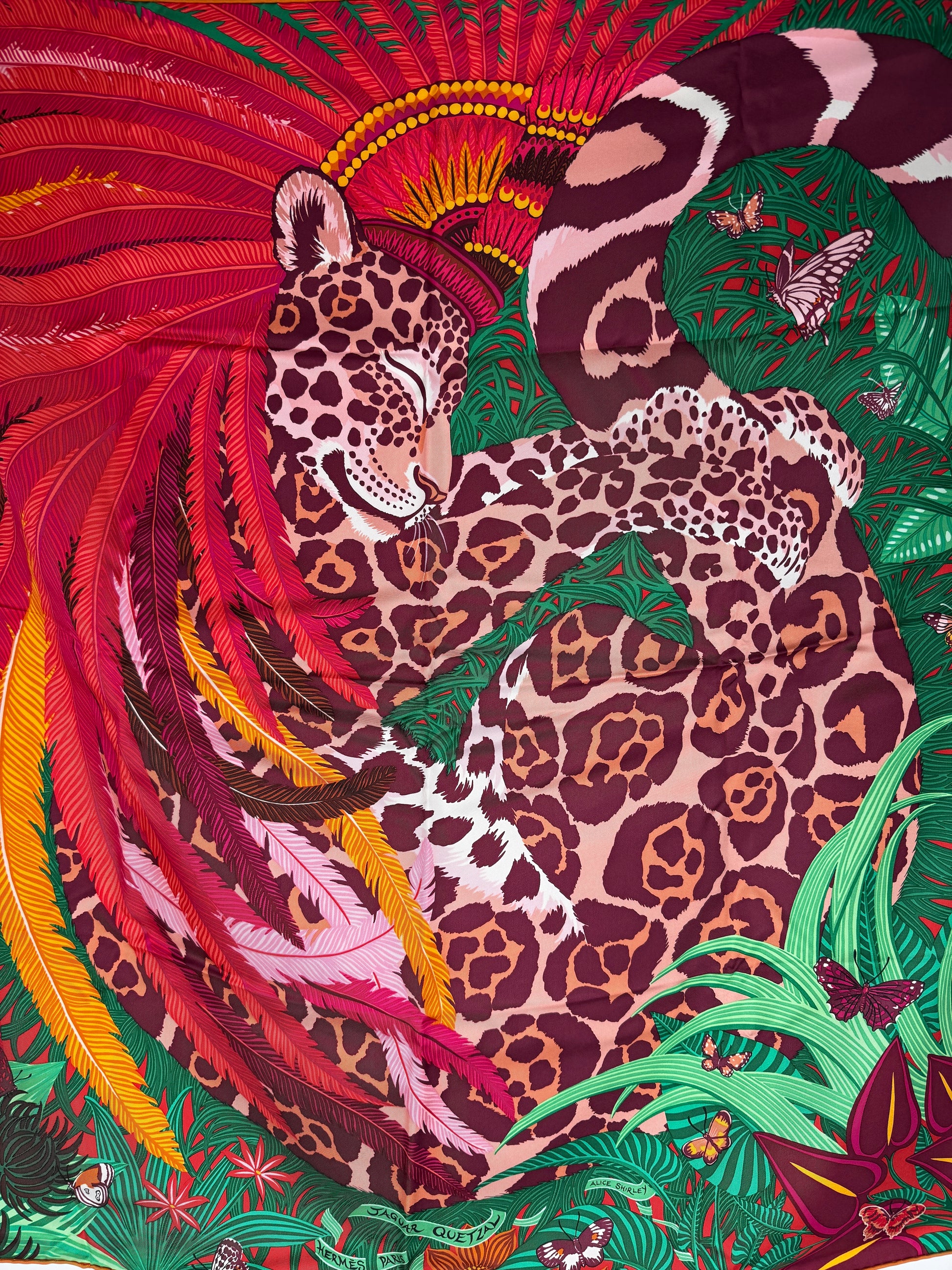 HERMES Jaguar Quetzal Square 90 cm Green Fuchsia Bordeaux Silk Scarf