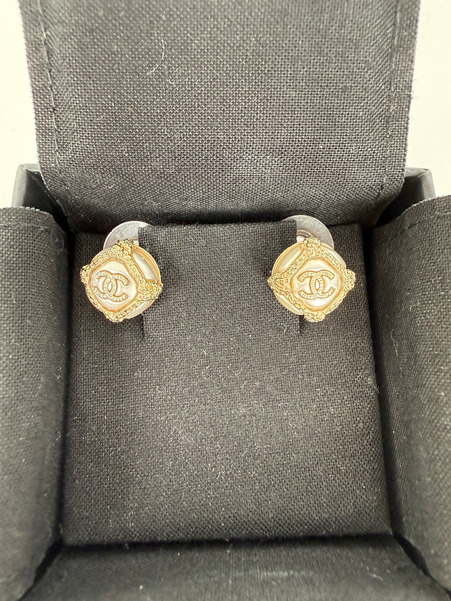 CHANEL CC Stud Light Gold Faux Pearl Rhinestone Earrings