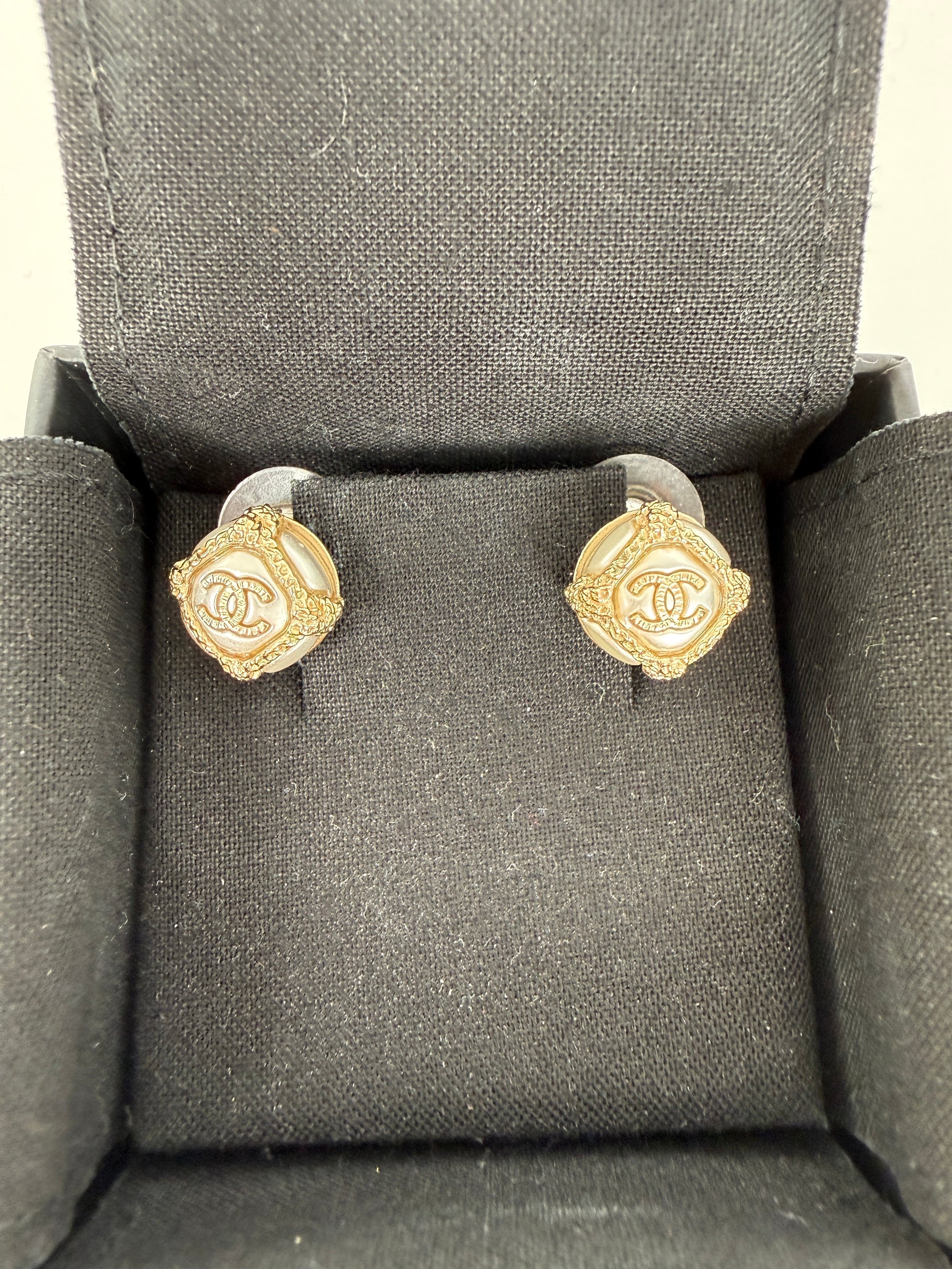 CHANEL CC Stud Light Gold Faux Pearl Rhinestone Earrings
