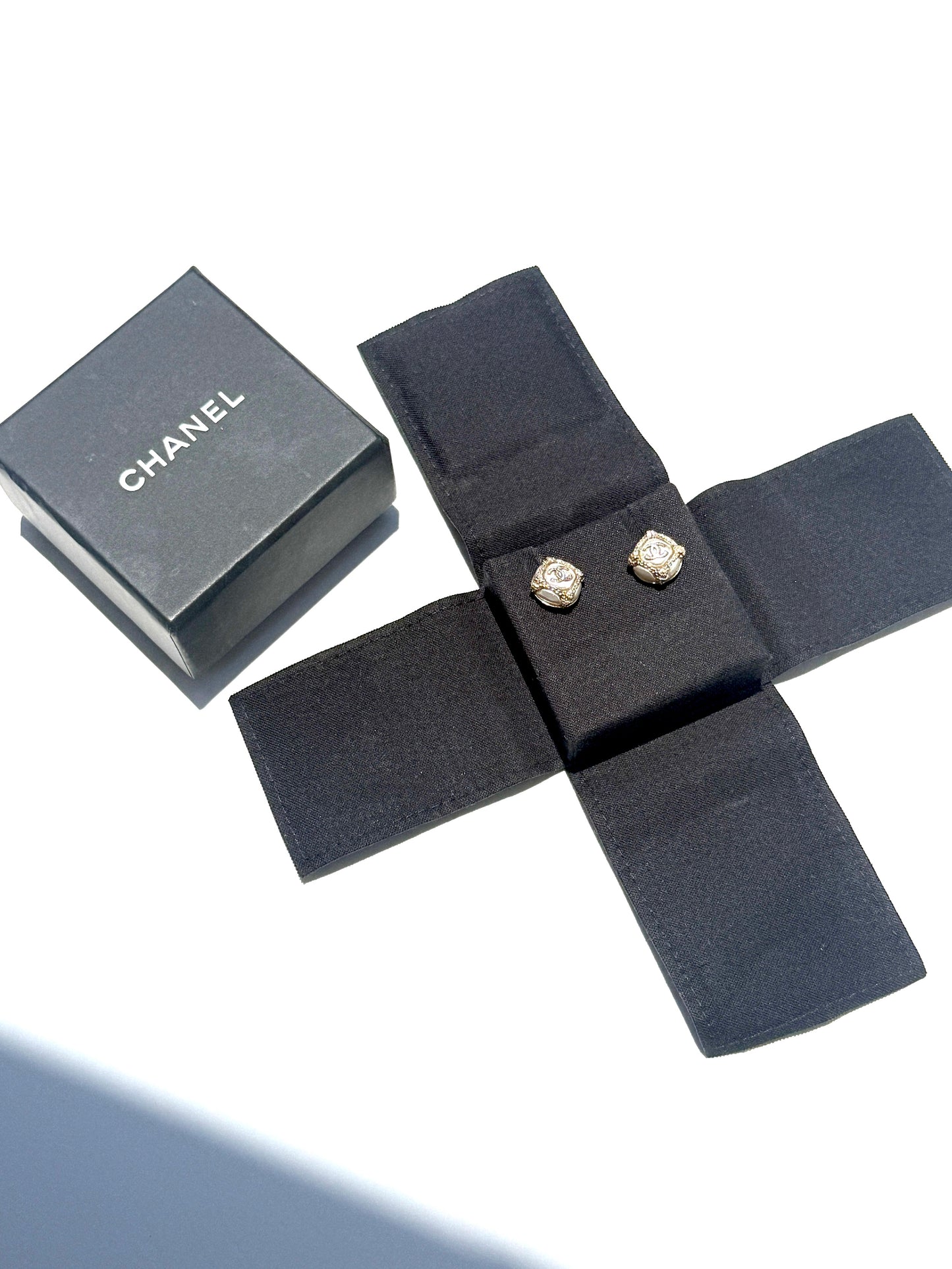 CHANEL CC Stud Light Gold Faux Pearl Rhinestone Earrings