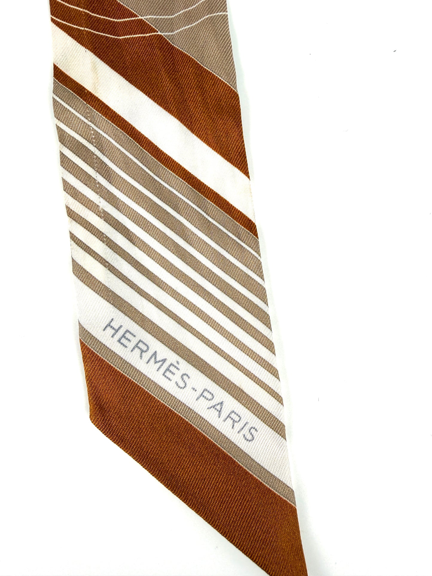 Hermes Ex Libris Horse Carriage Print Beige White Caramel Silk Twilly Scarf