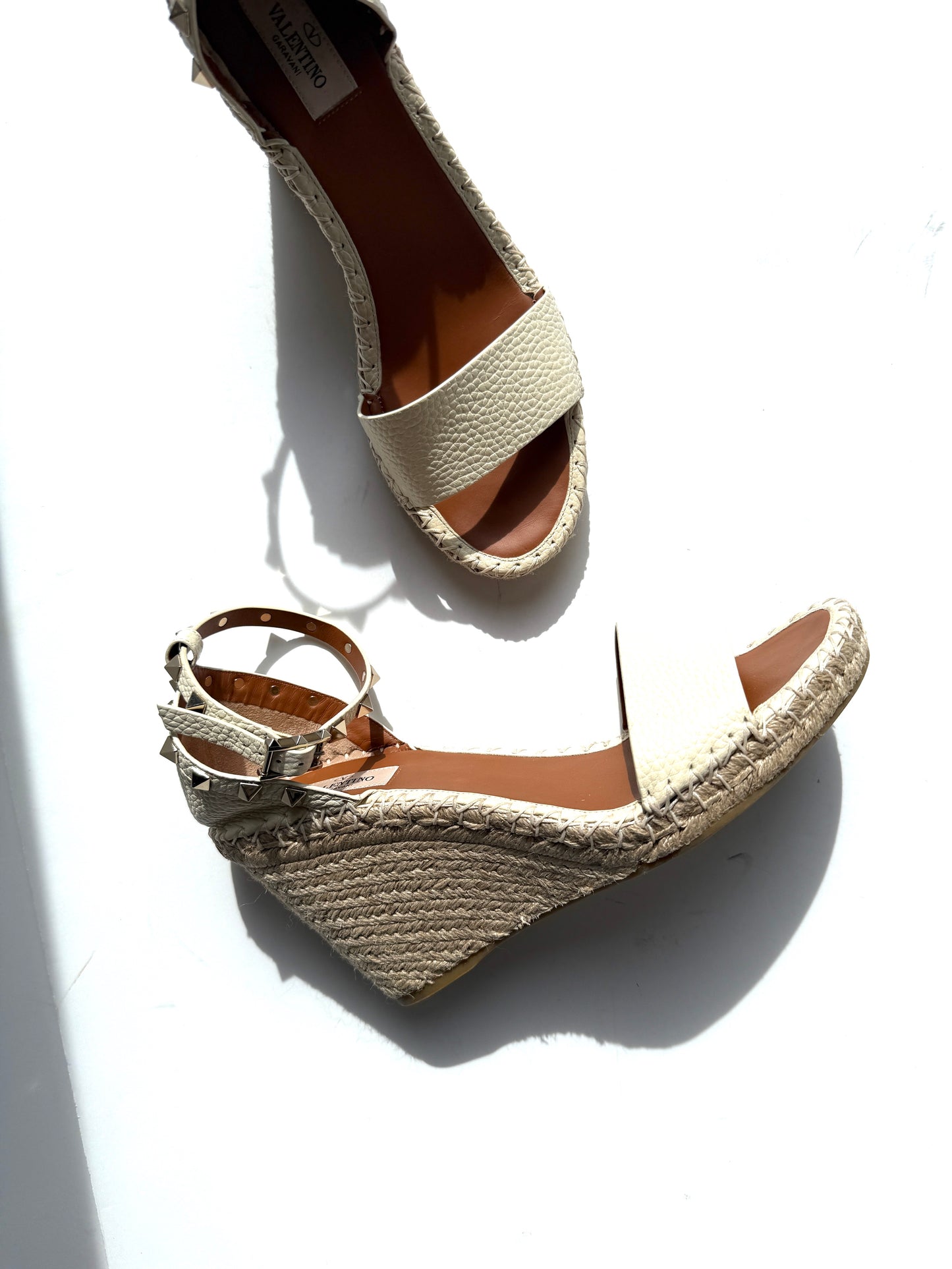 VALENTINO Garavani Double Rockstud Ivory Espadrille Wedge Heel Sandals 41, 10.5