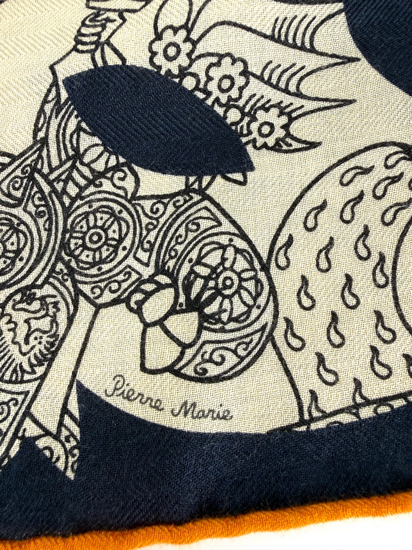 HERMES Bal de Soie Mask Navy Natural Triangle Cashmere Silk Scarf