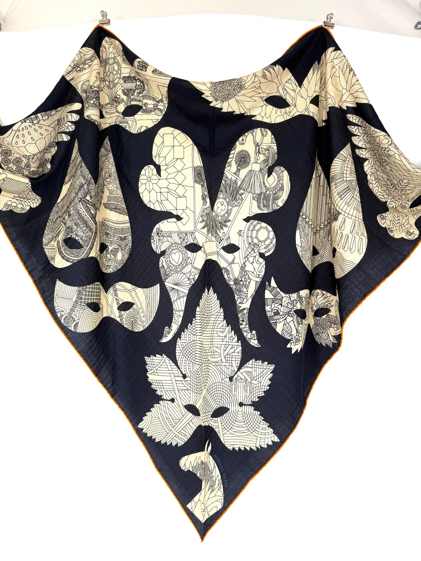 HERMES Bal de Soie Mask Navy Natural Triangle Cashmere Silk Scarf