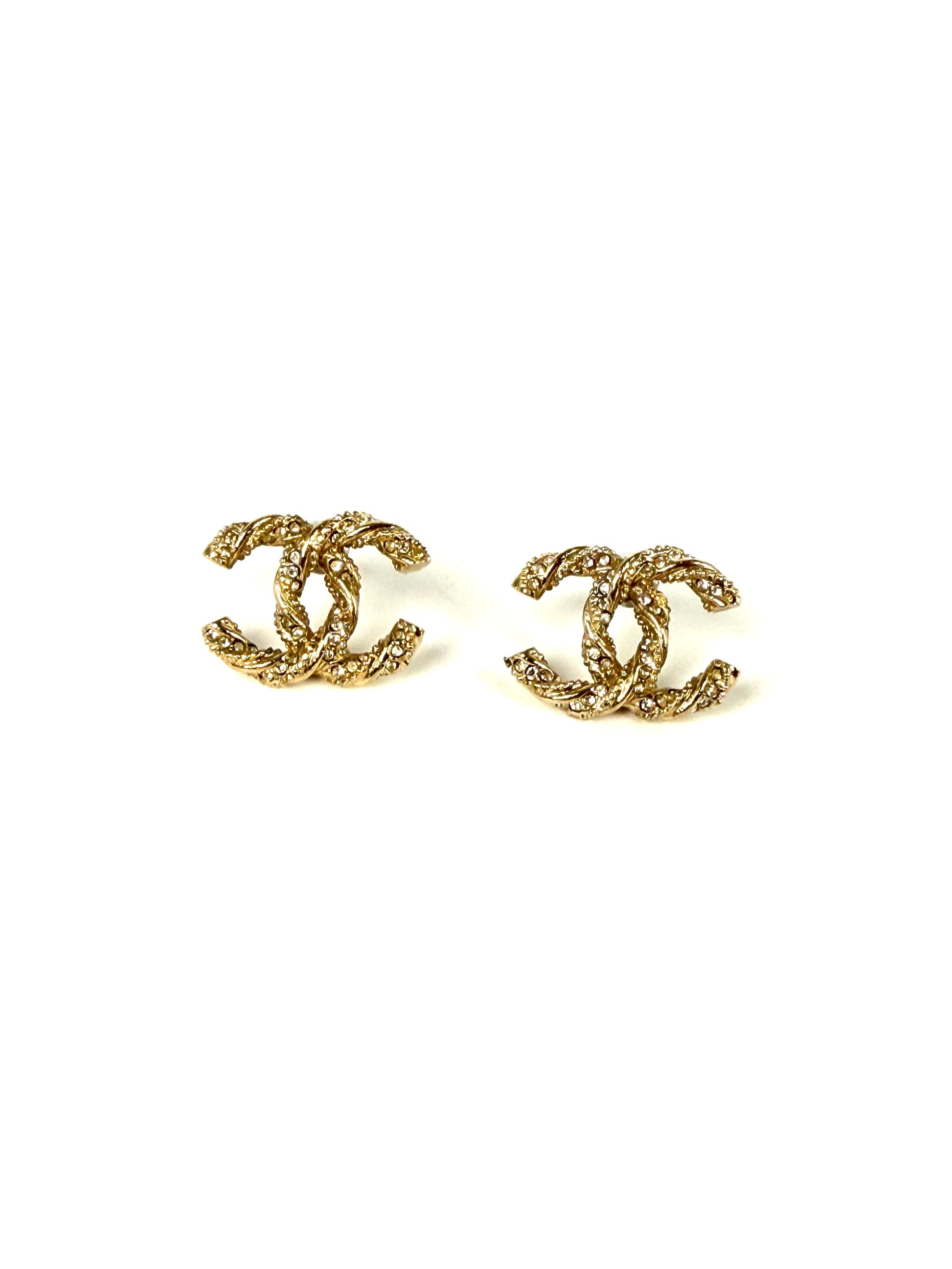 CHANEL CC Stud Light Gold Twisted Rhinestone Earrings