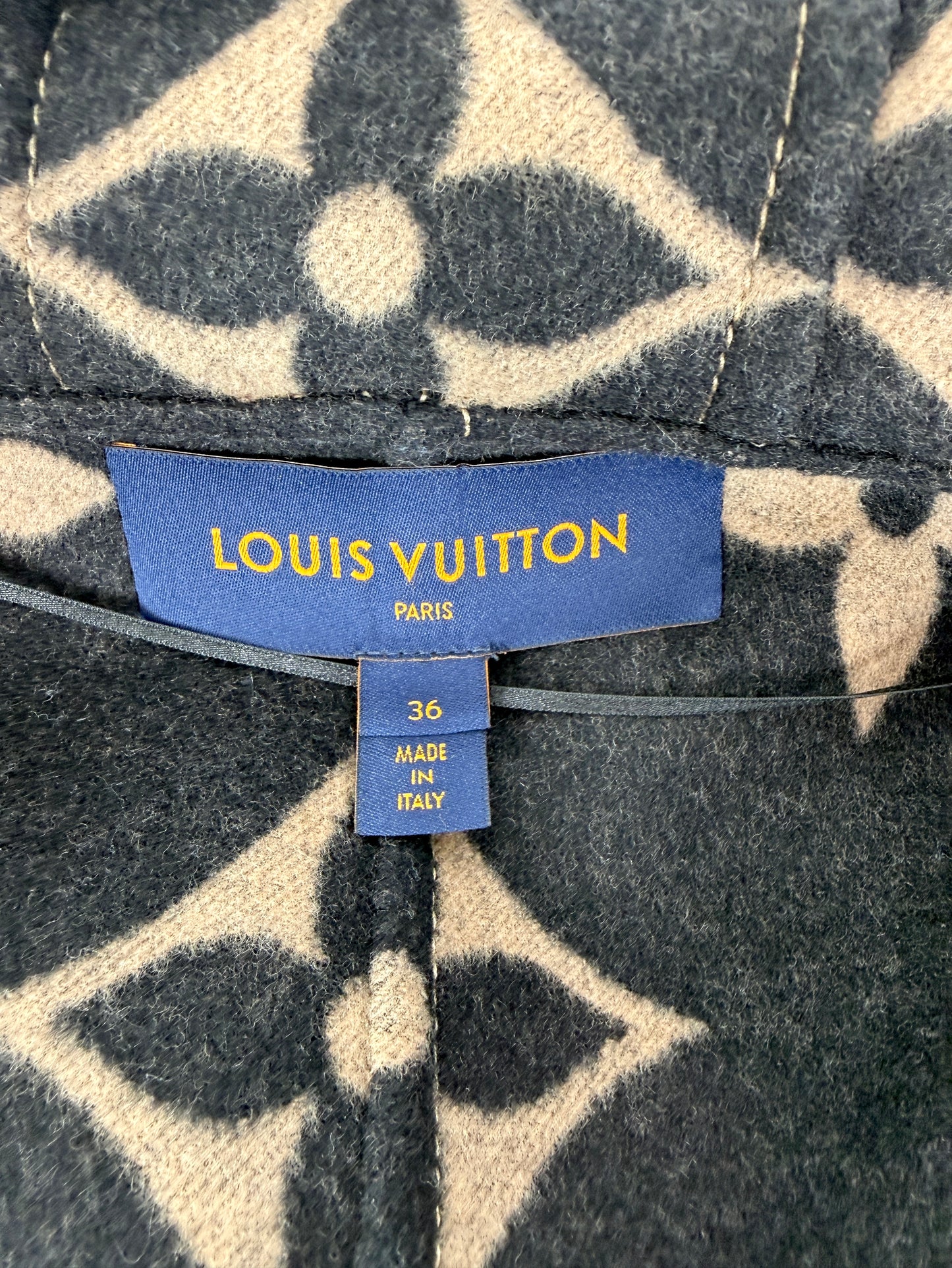 LOUIS VUITTON Wool Monogram Belted Hooded Wrap Double Face Beige Black Coat 36