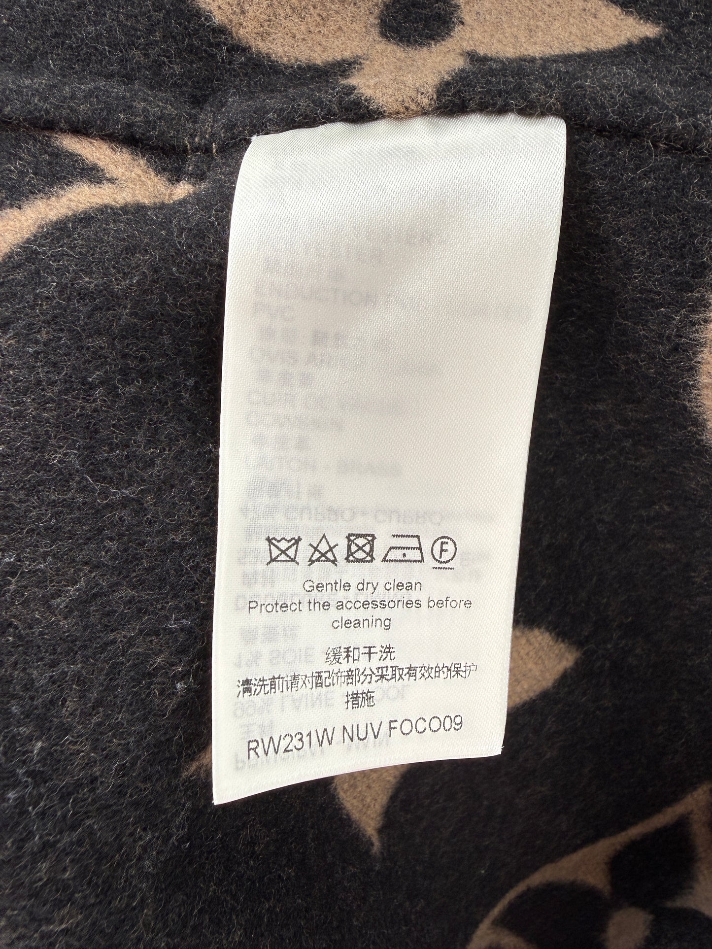 LOUIS VUITTON Wool Monogram Belted Hooded Wrap Double Face Beige Black Coat 36