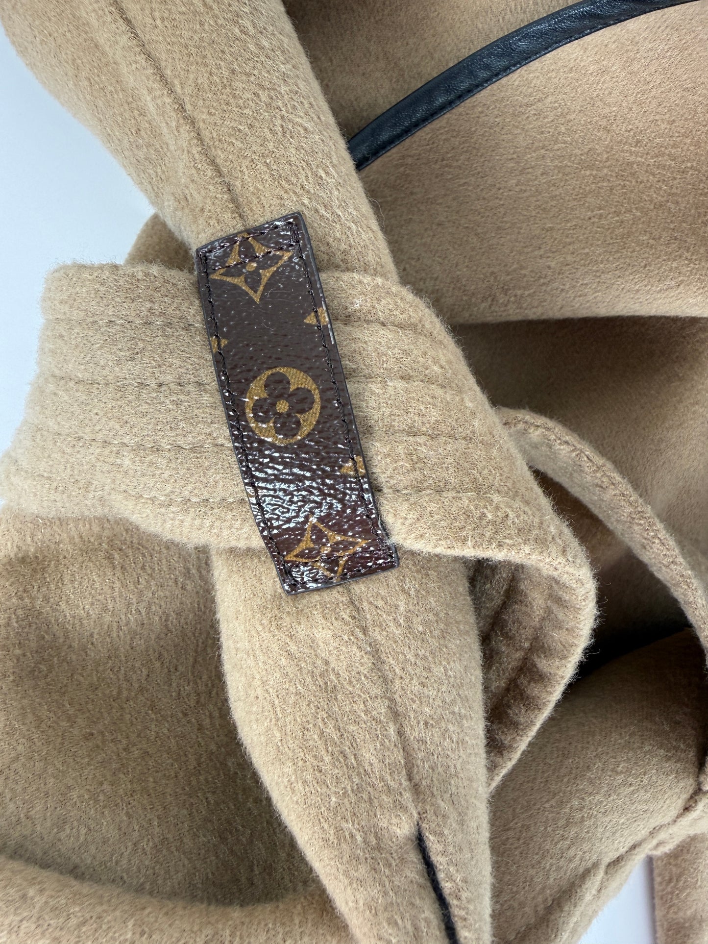 LOUIS VUITTON Wool Monogram Belted Hooded Wrap Double Face Beige Black Coat 36