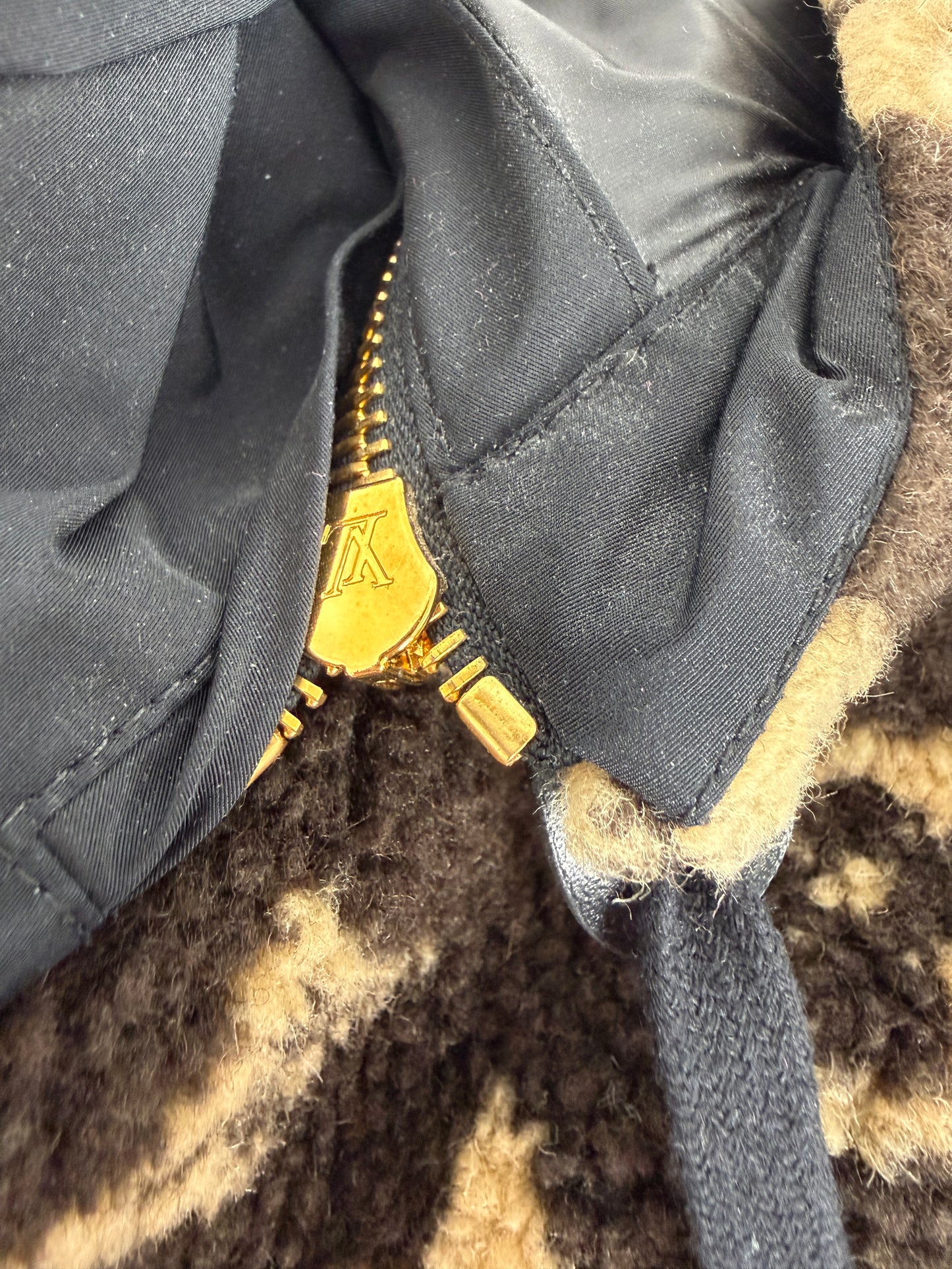 LOUIS VUITTON Monogram Fleece Hooded Brown Black Jacket Coat 36