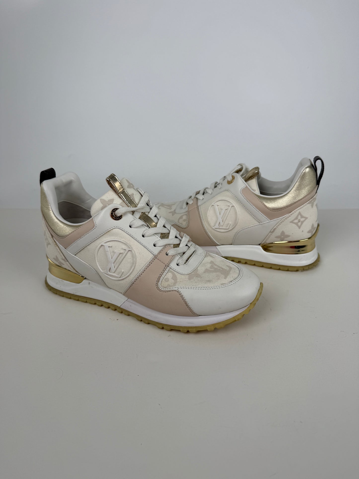 LOUIS VUITTON Run Away White Leather Fabric Monogram Sneakers 36.5, 6.5