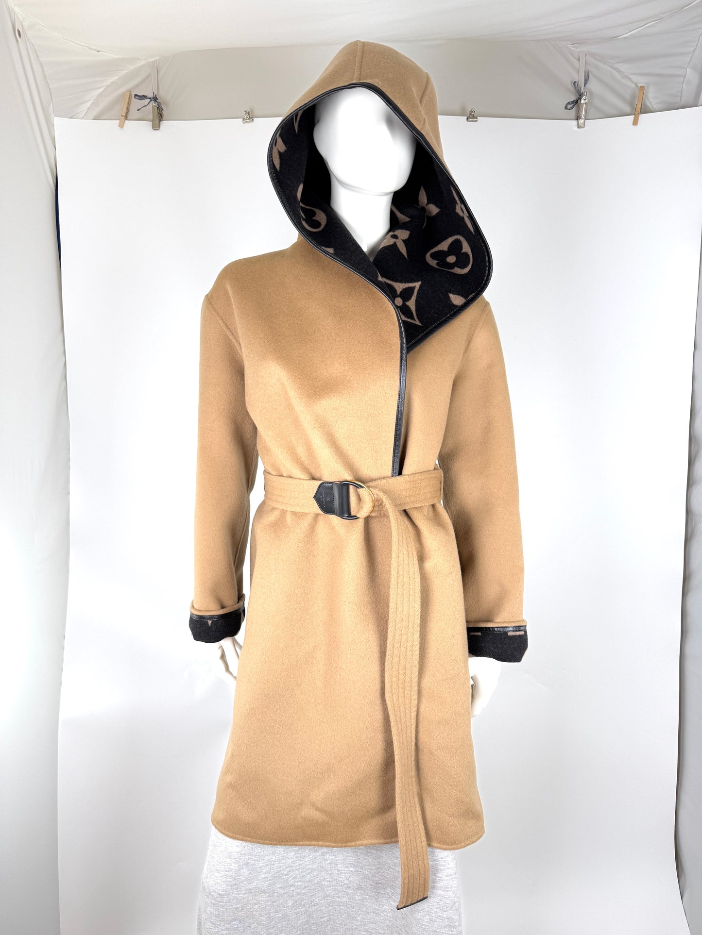 LOUIS VUITTON Wool Monogram Belted Hooded Wrap Double Face Beige Black Coat 36