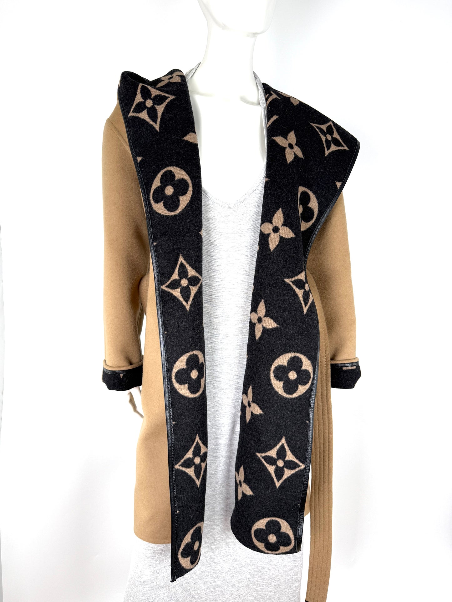 LOUIS VUITTON Wool Monogram Belted Hooded Wrap Double Face Beige Black Coat 36