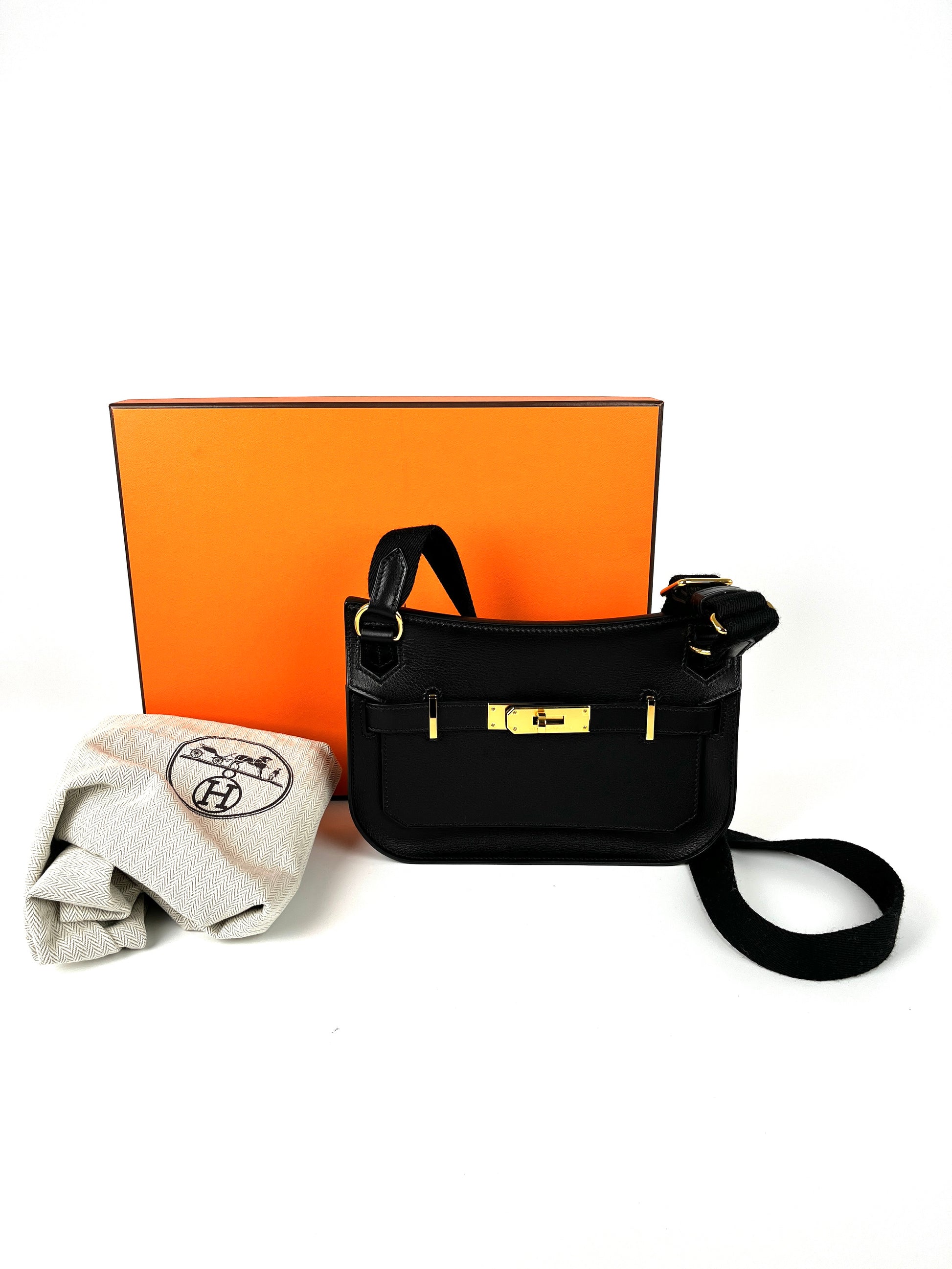 HERMES Mini Jypsiere Black Evercolor Leather Gold Hardware Crossbody Bag