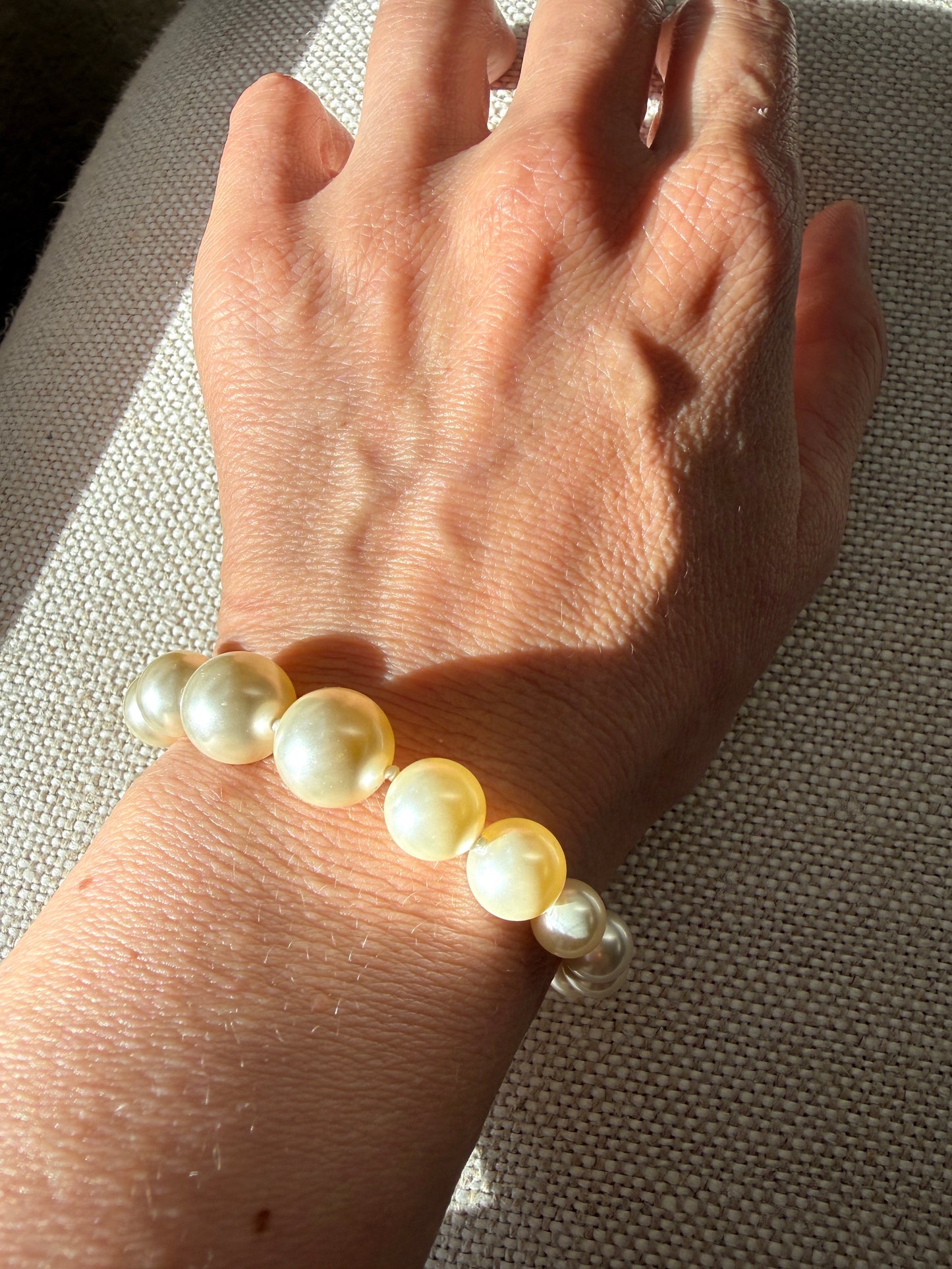 CHANEL Faux Pearl Strass CC Charm Gold Tone Adjustable Graduated Bracelet 