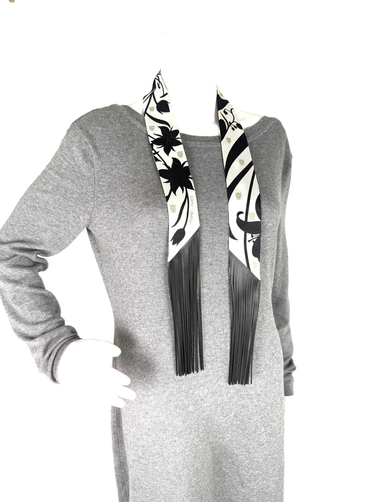 HERMES Bouquet Final Black Cream Silk Calfskin Leather Fringes Twilly Scarf New