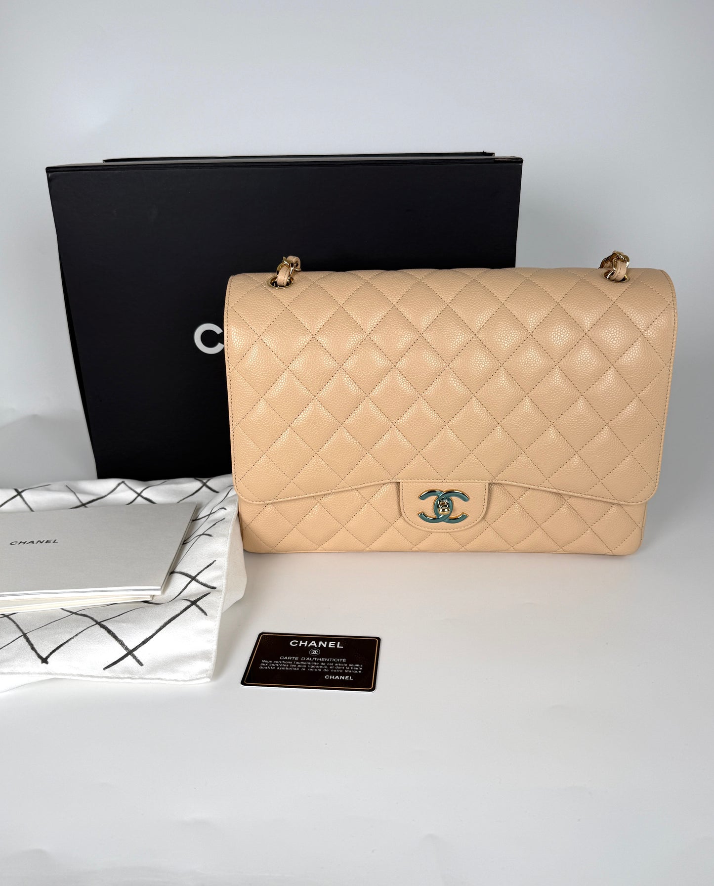 CHANEL Maxi Jumbo Beige Clair Quilted Caviar Leather Classic Flap Bag